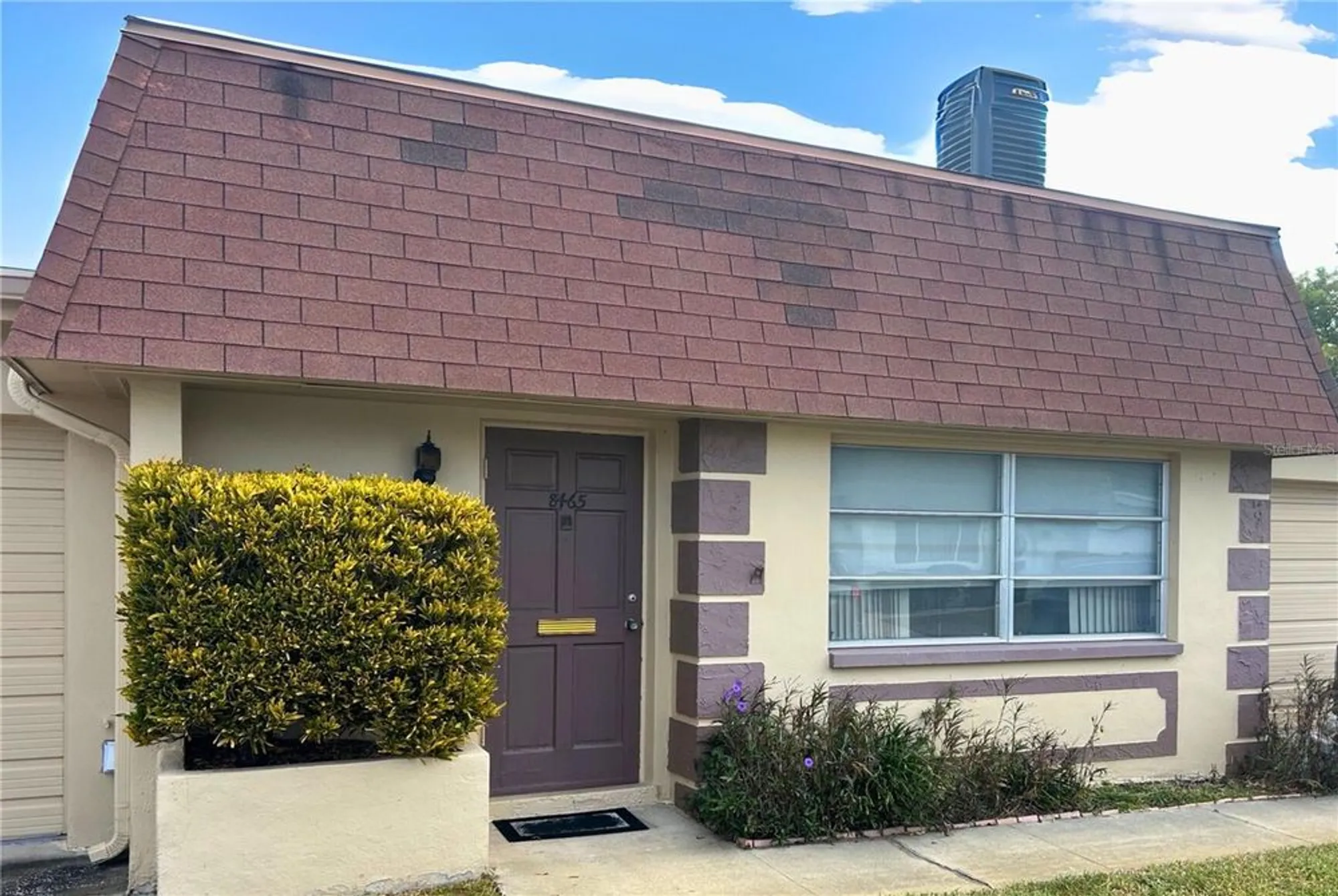 Property Slideshow image 1 of 16 | 8465 calais, Pinellas Park, FL, 33781