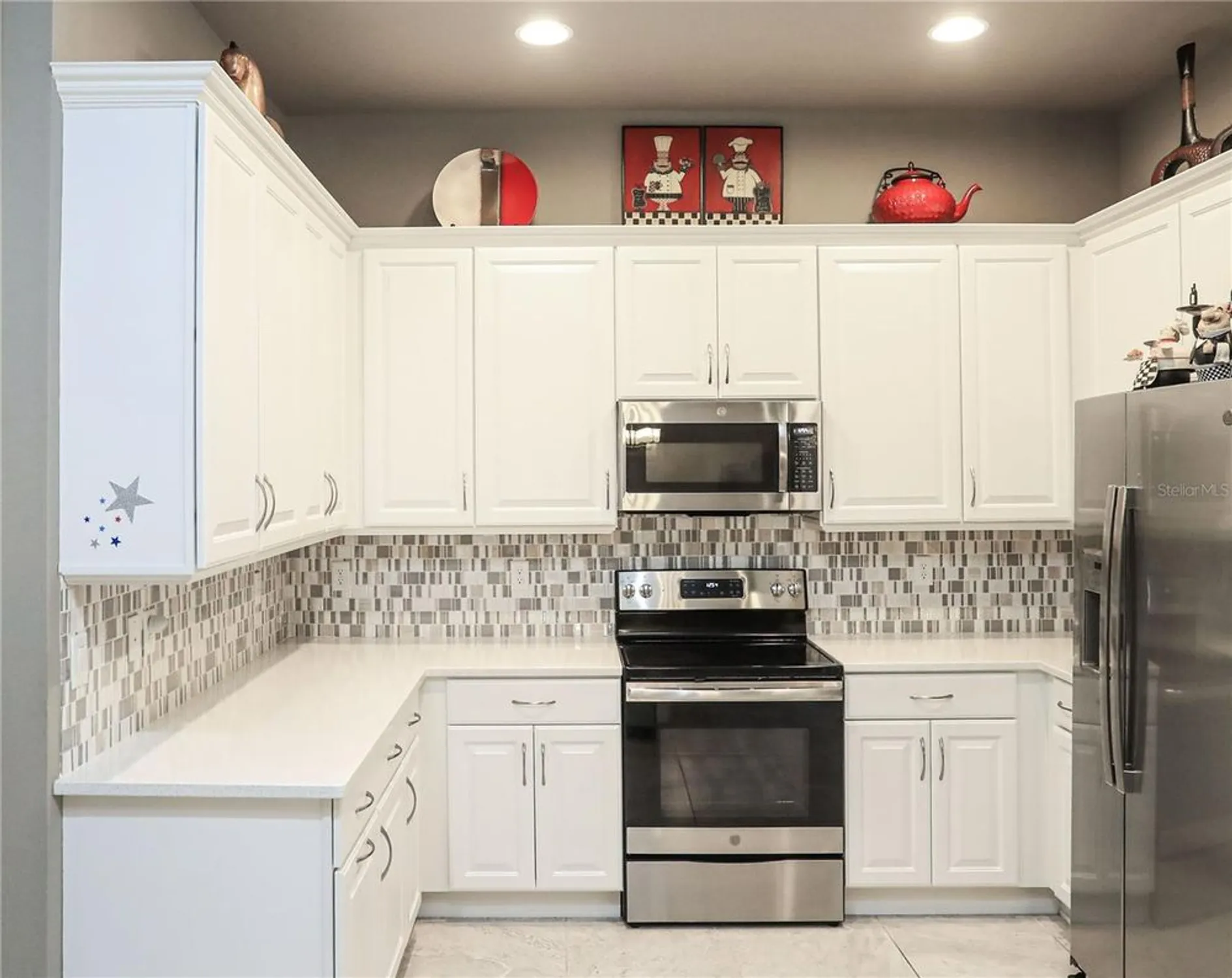 Property Slideshow image 9 of 92 | 875 pinewood dr, Ormond Beach, FL, 32174