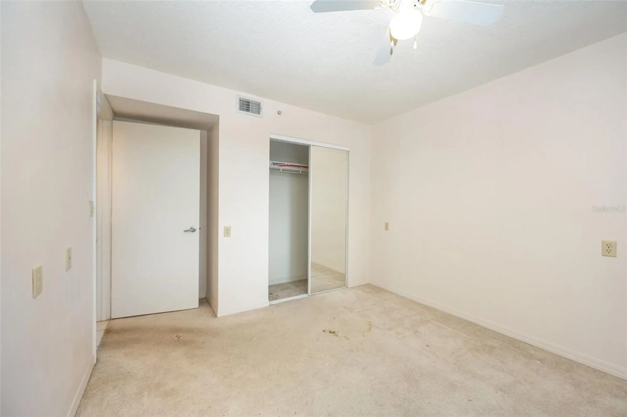 Property Slideshow image 11 of 26 | 1420 huntington ln 2502, Rockledge, FL, 32955