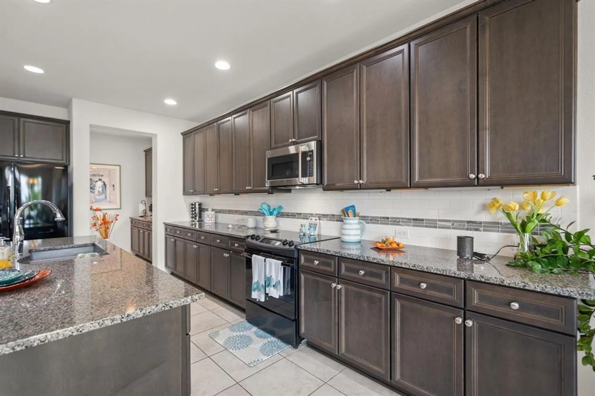 Property Slideshow image 12 of 32 | 12021 willet way, Denton, TX, 76207