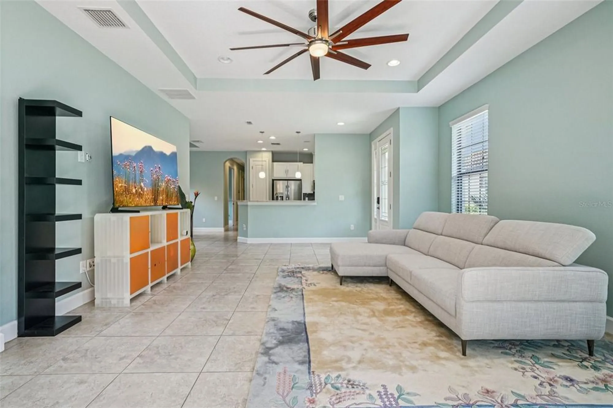 Property Slideshow image 4 of 31 | 8433 alberata vista dr, Tampa, FL, 33647