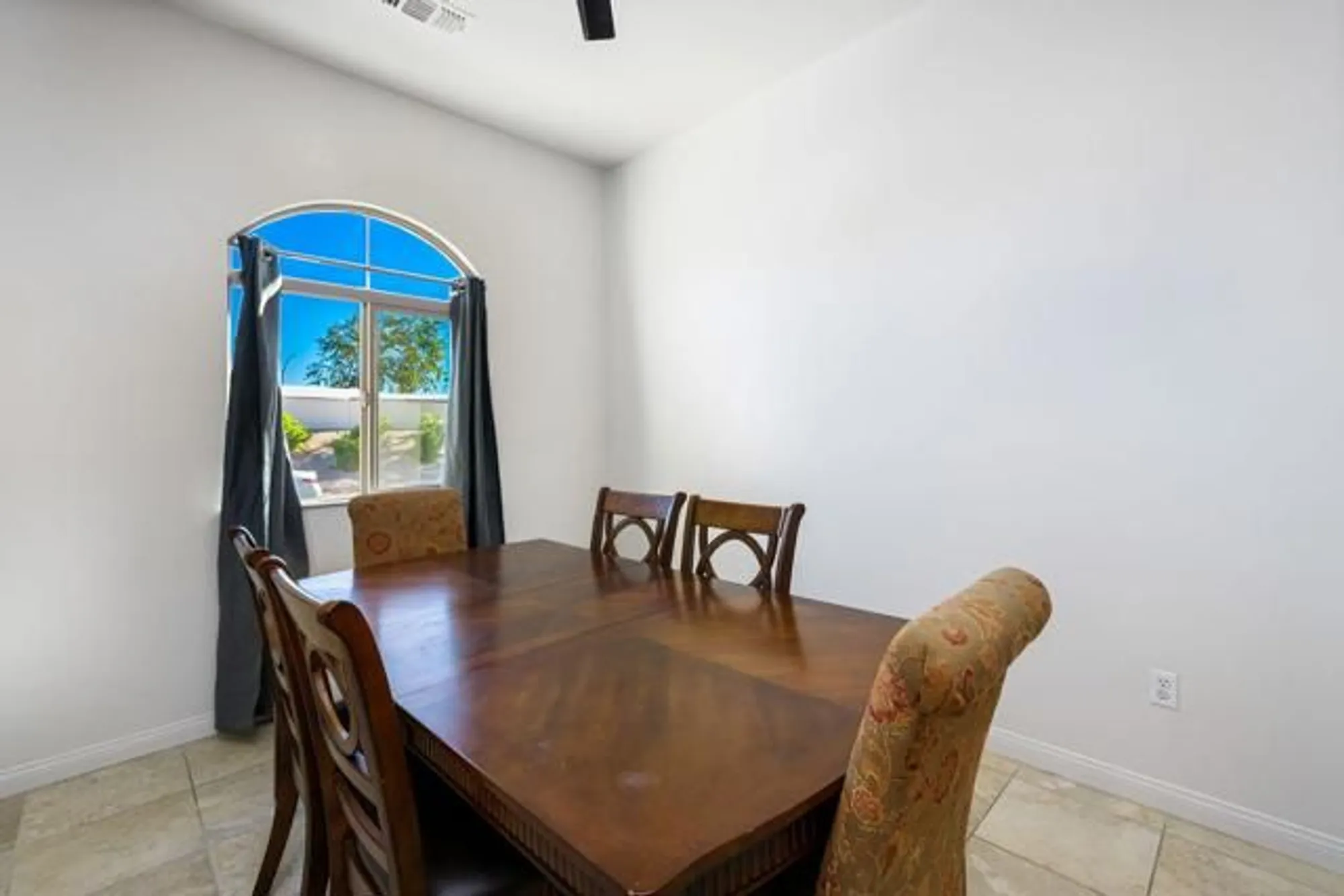 Property Slideshow image 17 of 40 | 40767 calle los osos, Indio, CA, 92203