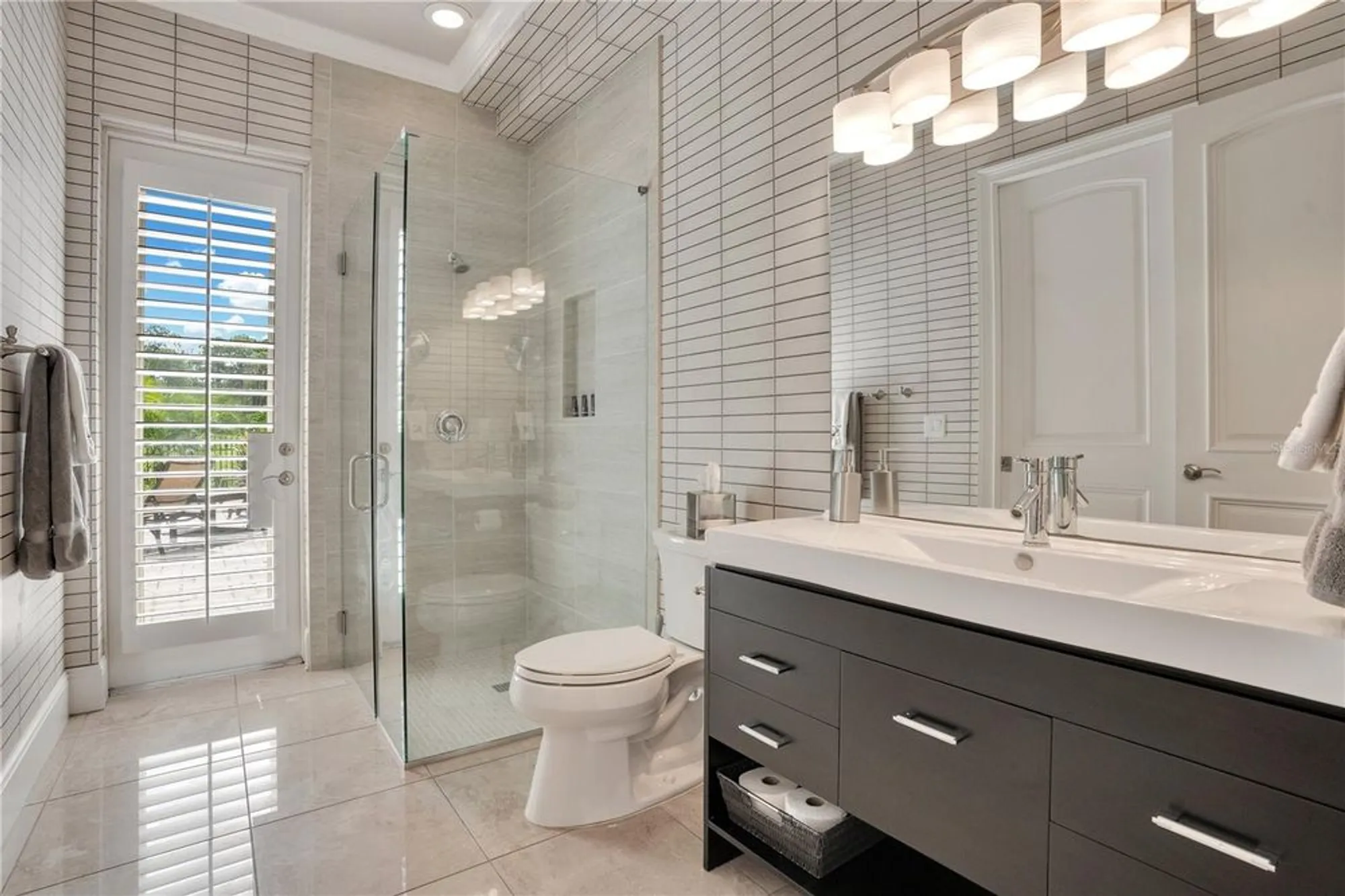 Property Slideshow image 39 of 71 | 1117 oxbridge ln, Ormond Beach, FL, 32174