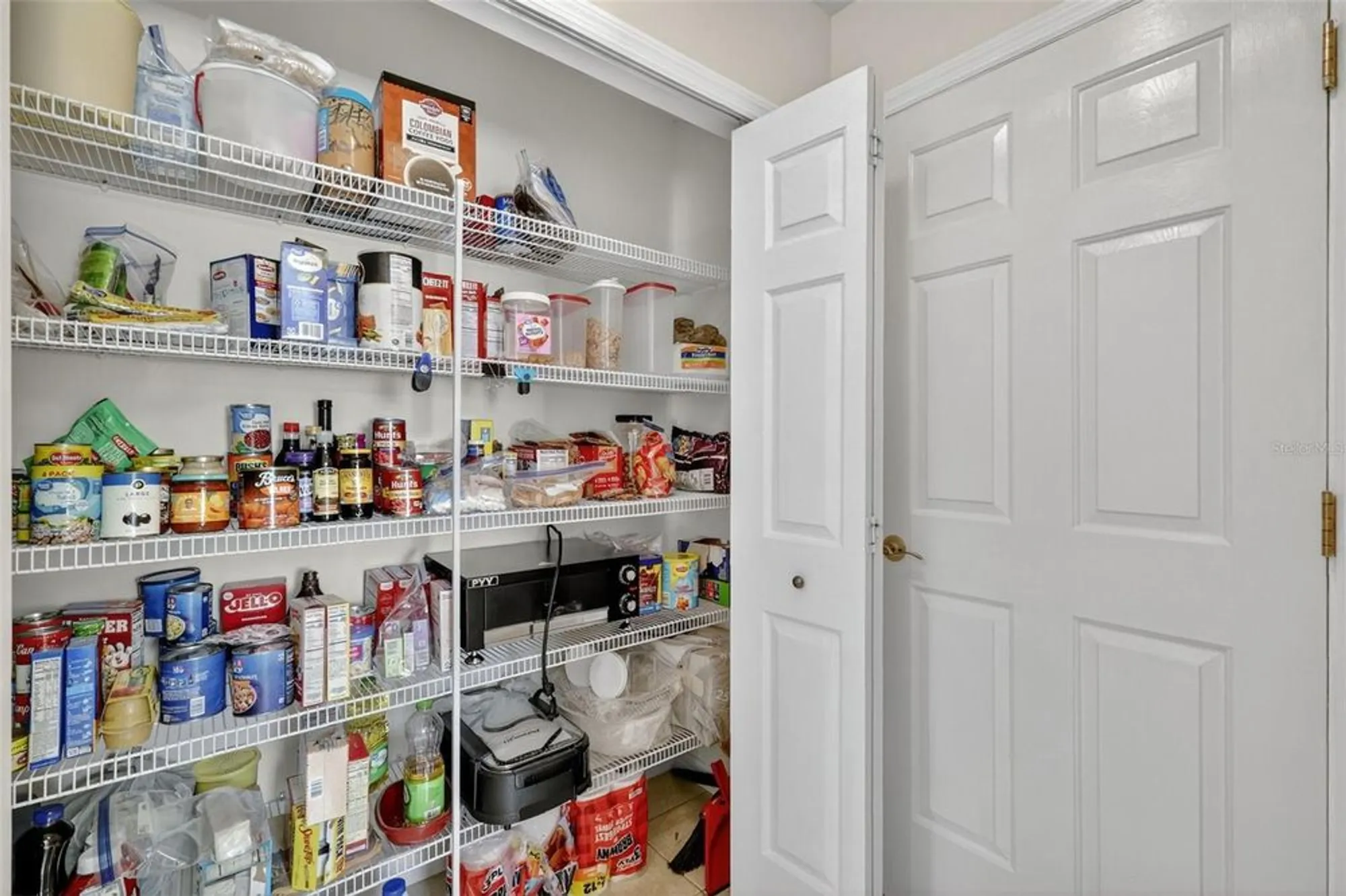 Property Slideshow image 24 of 90 | 24547 bocage way, Leesburg, FL, 34748