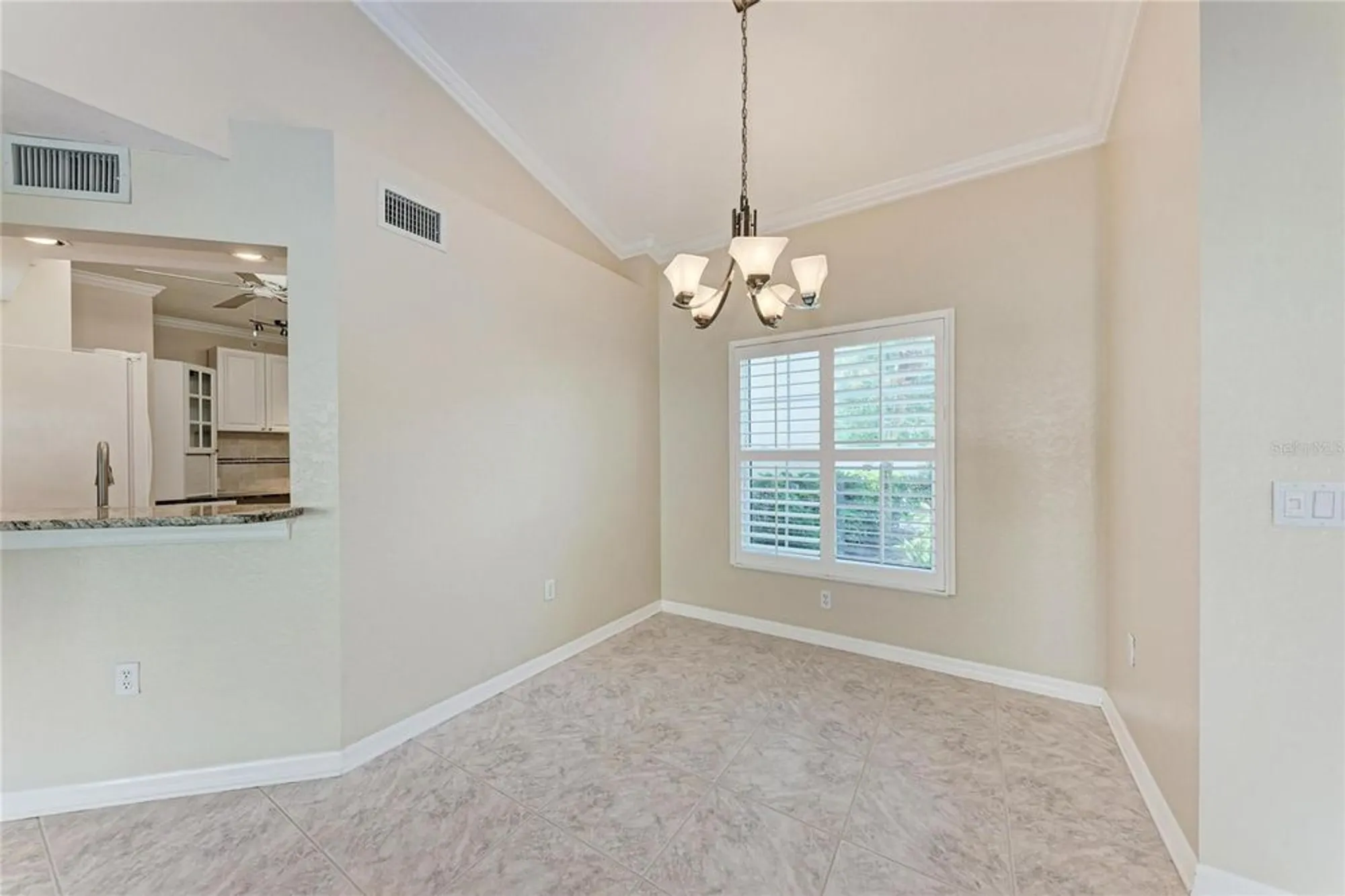 Property Slideshow image 6 of 57 | 6817 fairview ter # 24-101, Bradenton, FL, 34203