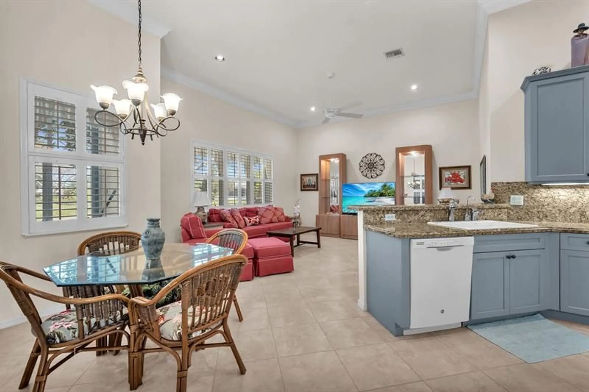 Property Slideshow image 10 of 67 | 6585 murano way, Lake Worth, FL, 33467