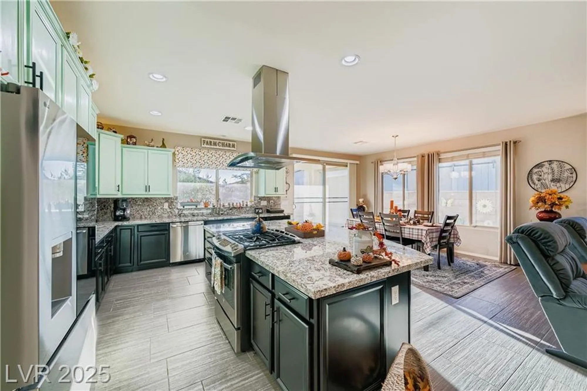 Property Slideshow image 5 of 40 | 5654 sagamore canyon st, North Las Vegas, NV, 89081