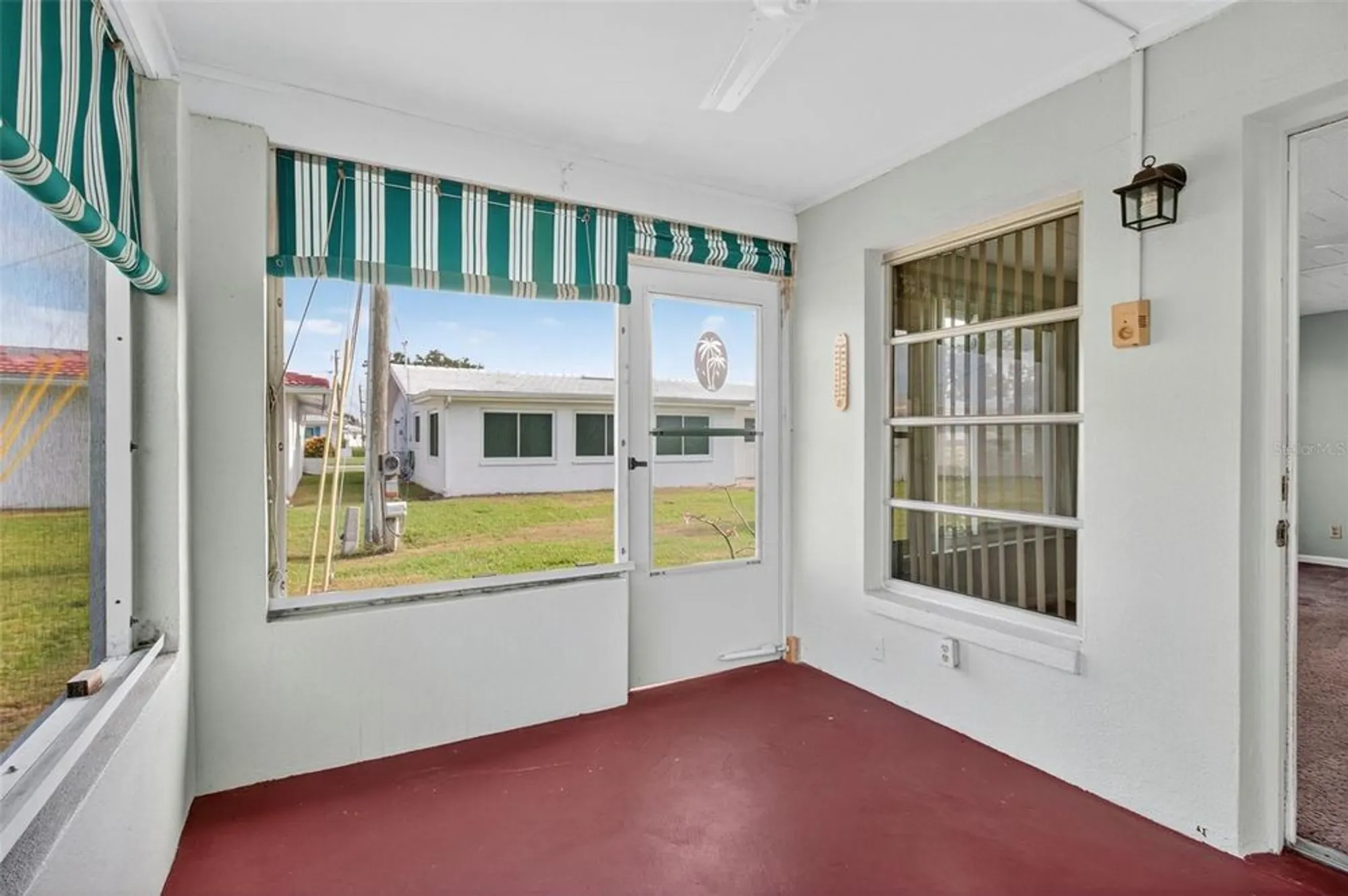 Property Slideshow image 24 of 35 | 9481 45th pl n # 9481, Pinellas Park, FL, 33782