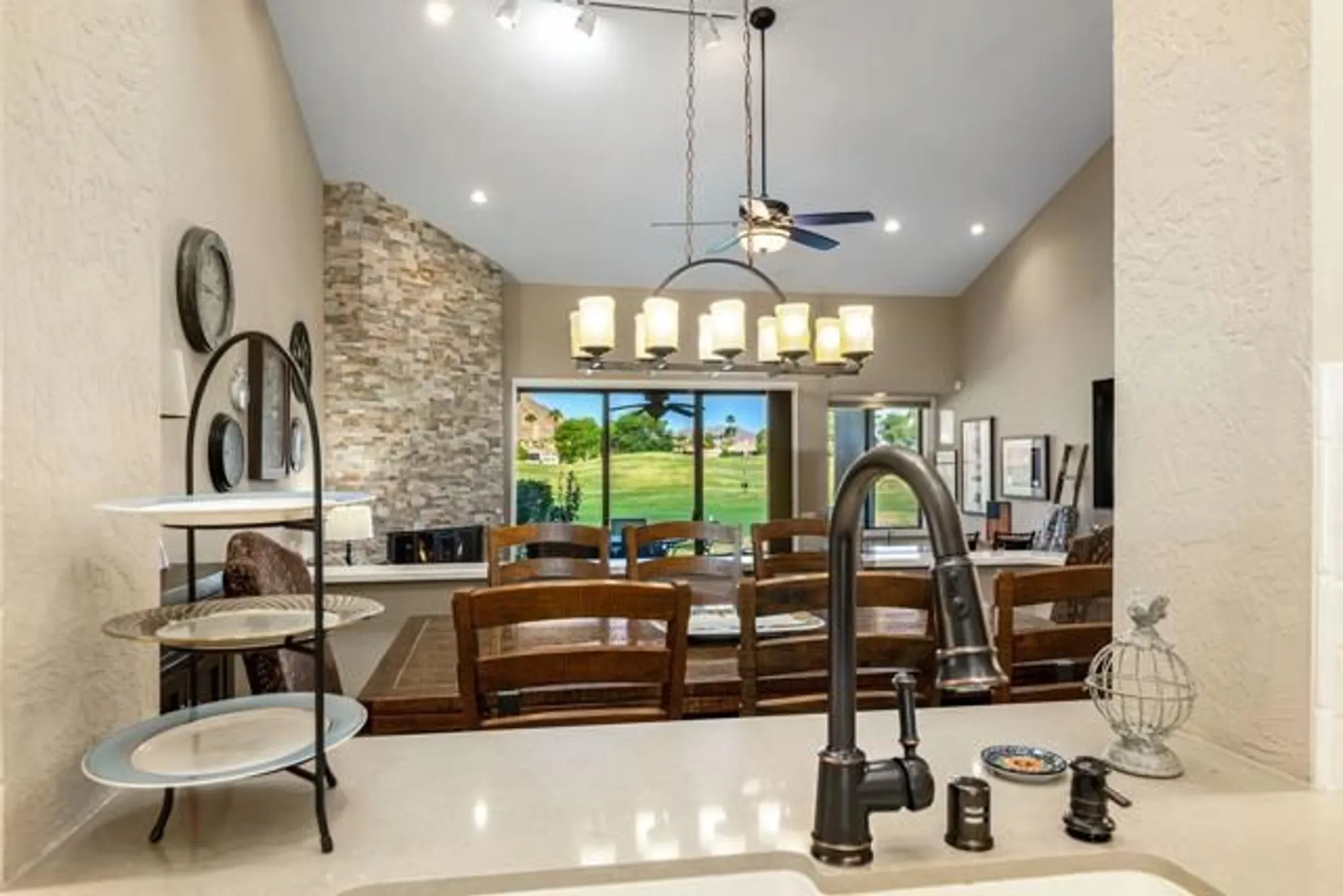 Property Slideshow image 18 of 44 | 54821 inverness way, La Quinta, CA, 92253