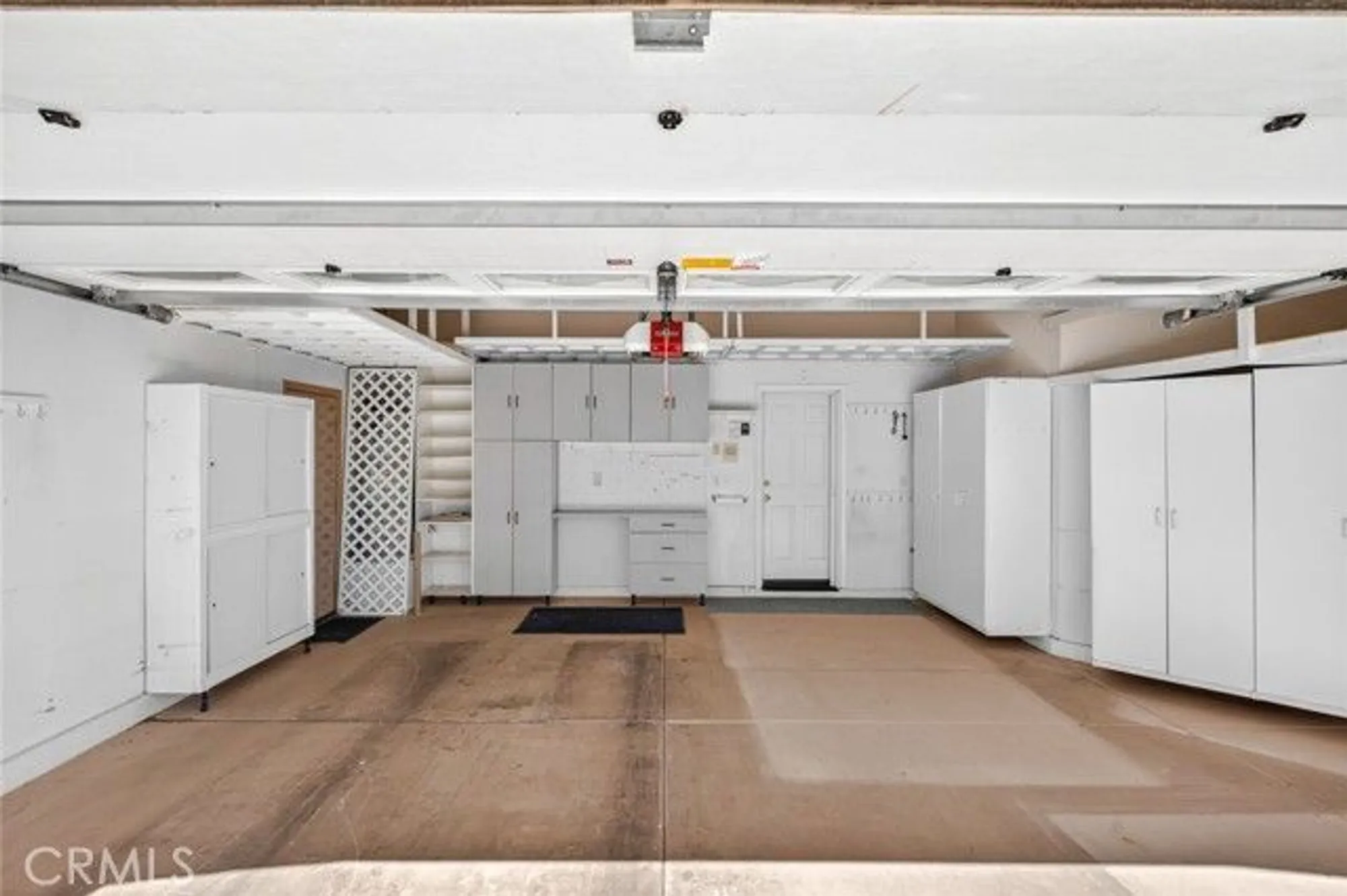 Property Slideshow image 39 of 69 | 5098 singing hills dr, Banning, CA, 92220