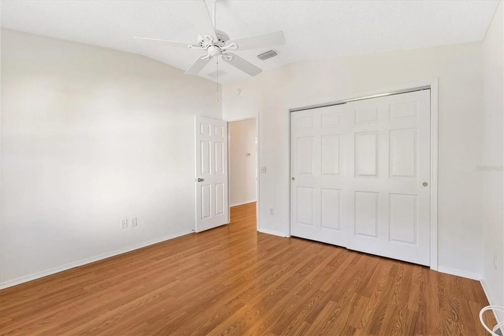 Property Slideshow image 29 of 33 | 428 canterbury ct, The Villages, FL, 32162