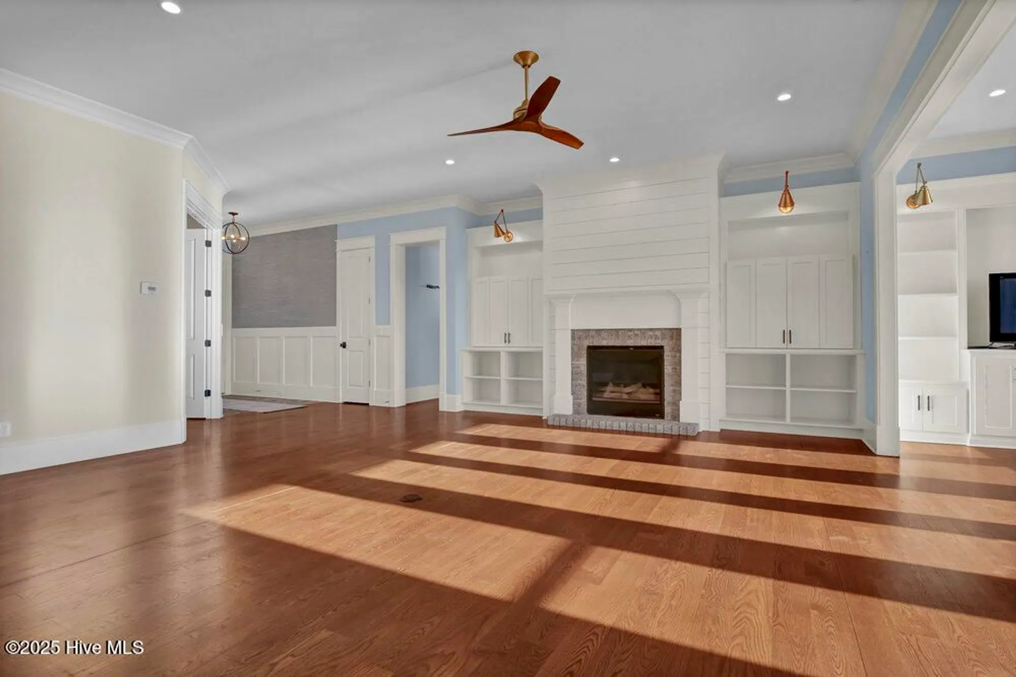 Property Slideshow image 18 of 128 | 3623 white cliffs dr, Castle Hayne, NC, 28429