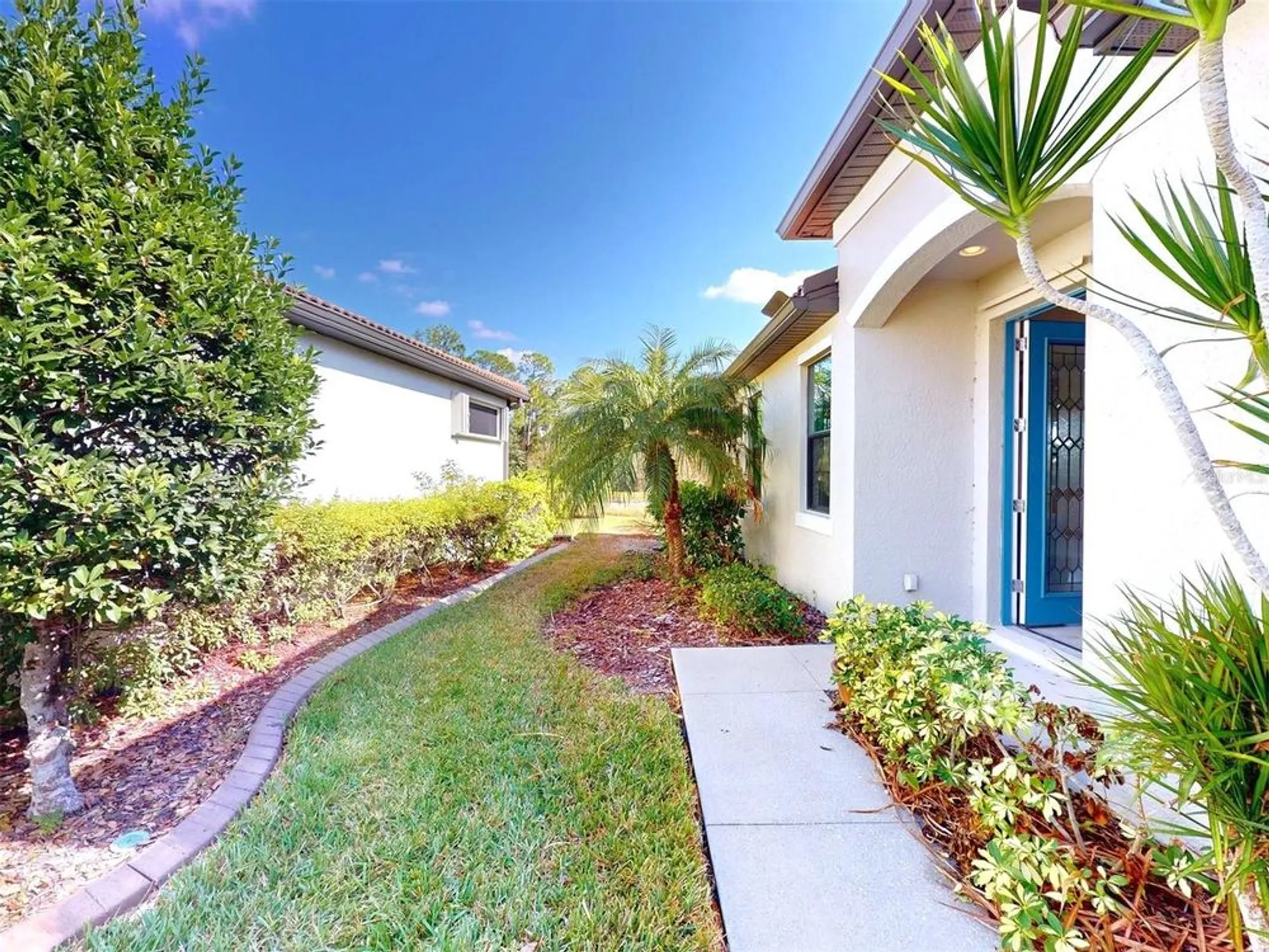 Property Slideshow image 6 of 85 | 2430 daisy dr, North Port, FL, 34289