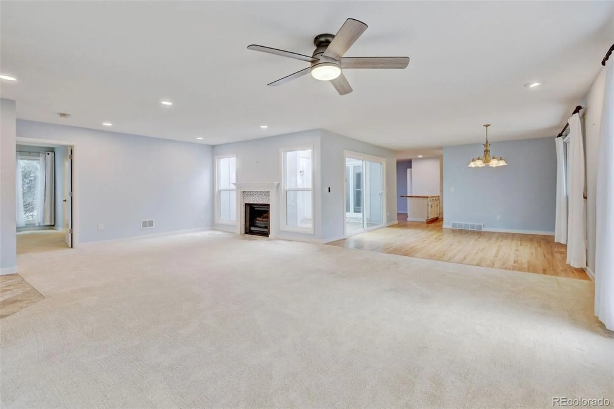 Property Slideshow image 7 of 39 | 20 scott dr, Broomfield, CO, 80020