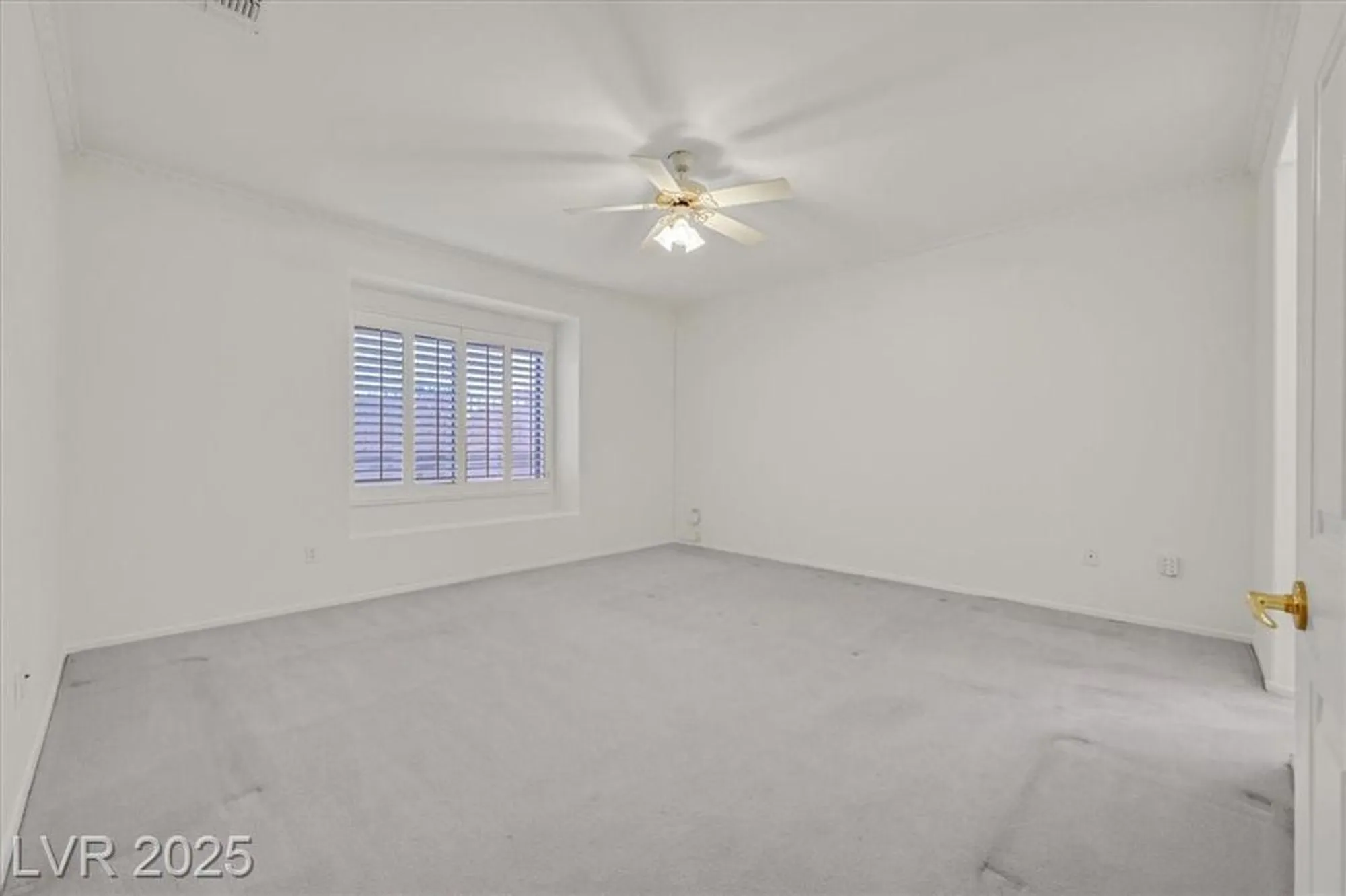 Property Slideshow image 22 of 53 | 580 cypress gardens pl, Henderson, NV, 89012