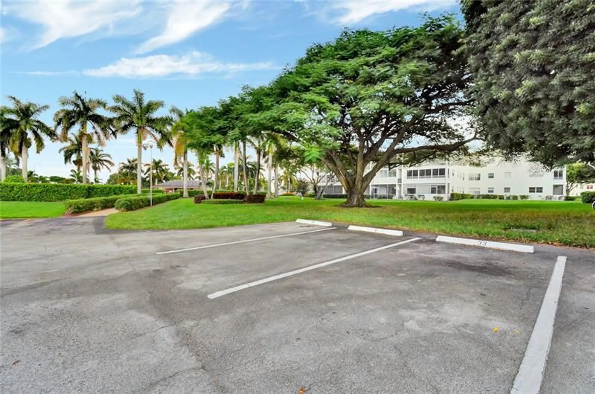 Property Slideshow image 25 of 26 | 33 fanshaw a # 33, Boca Raton, FL, 33434