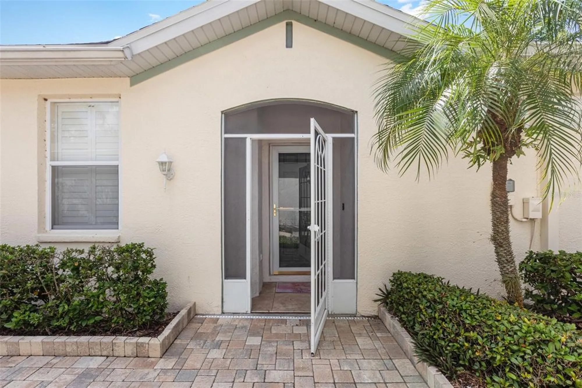 Property Slideshow image 5 of 32 | 2145 acadia greens dr # ac144, Sun City Center, FL, 33573