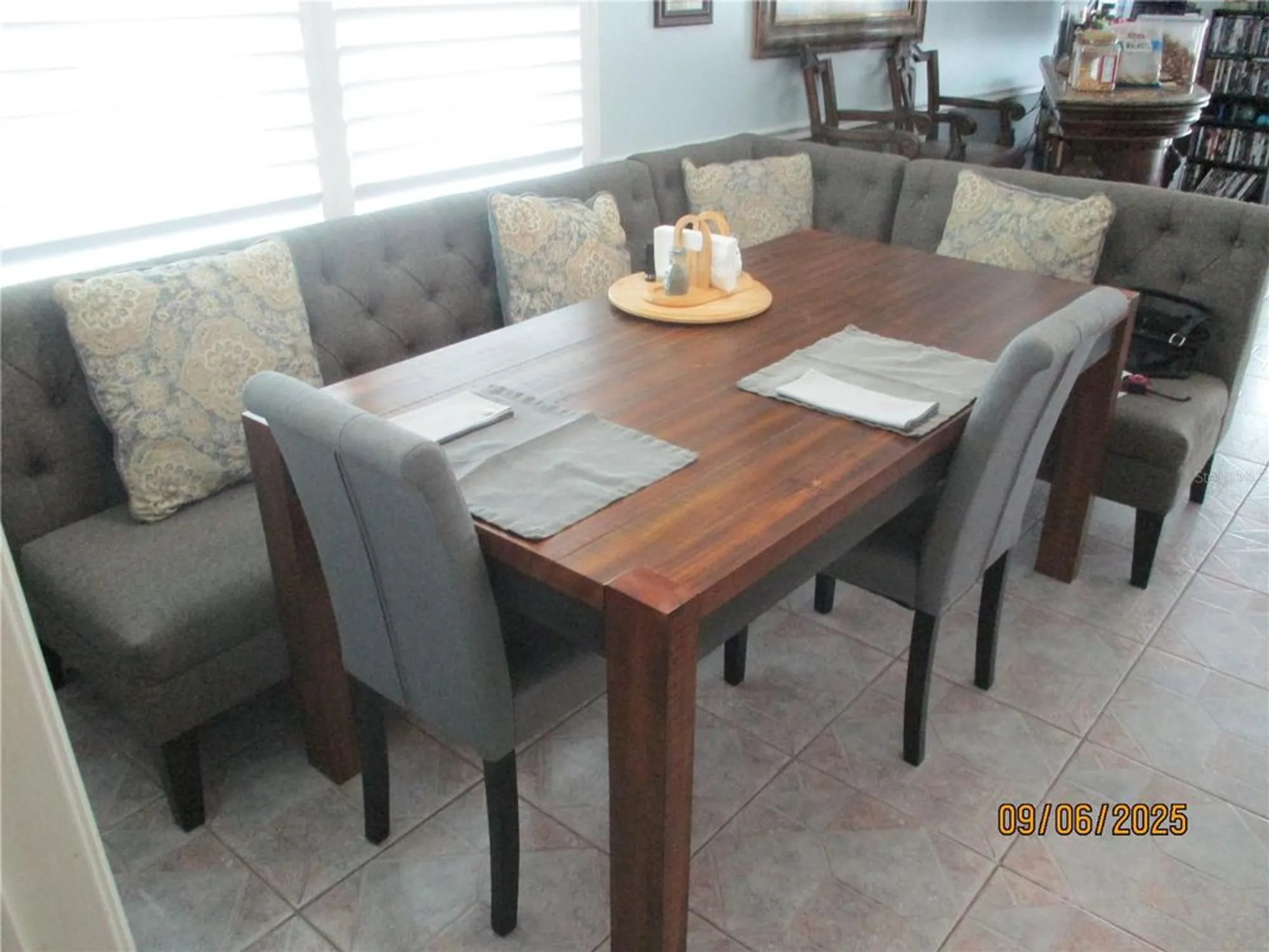 Property Slideshow image 16 of 60 | 6143 crane dr, Lakeland, FL, 33809