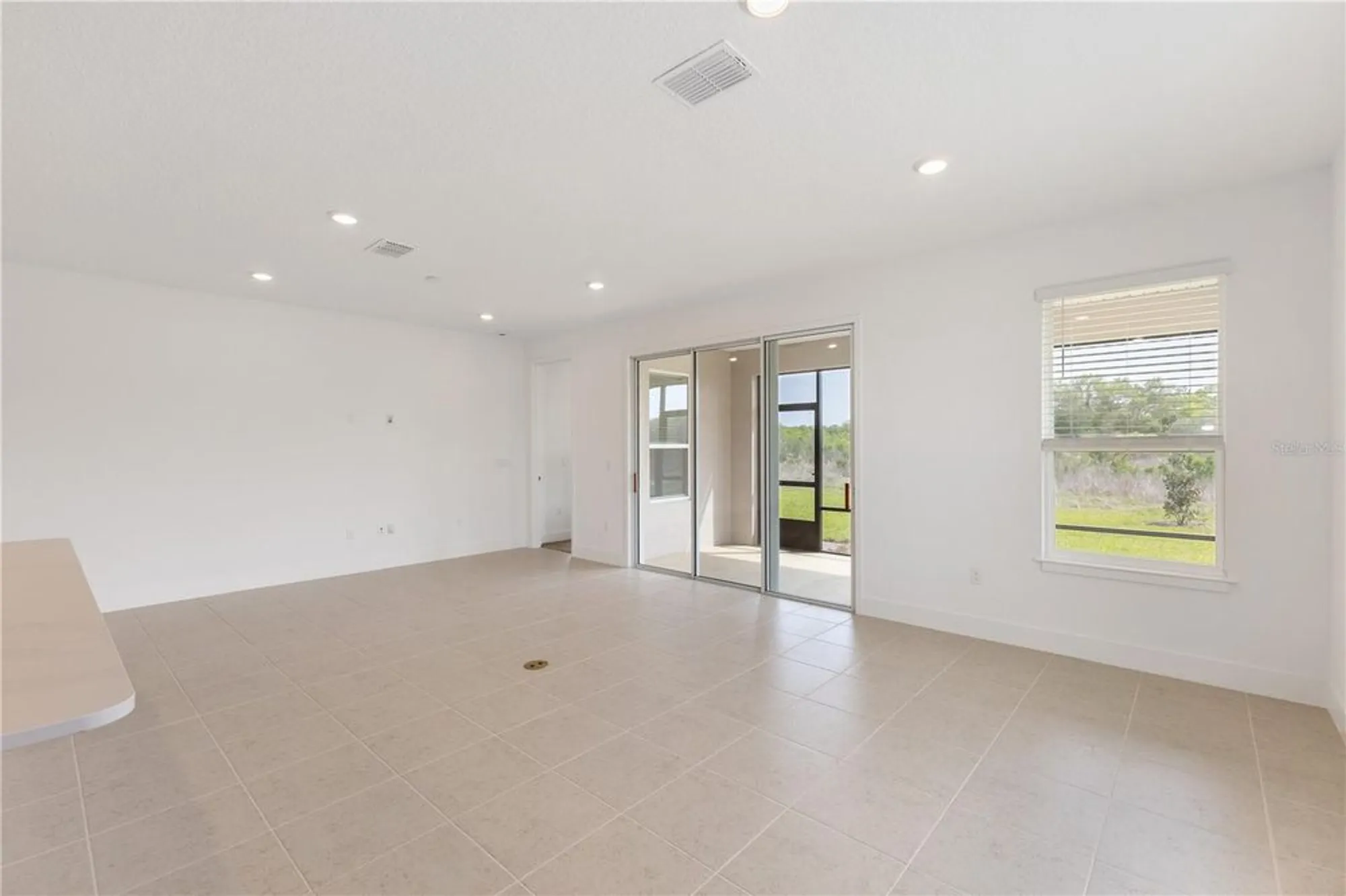 Property Slideshow image 11 of 41 | 4443 nw 53rd avenue rd, Ocala, FL, 34482