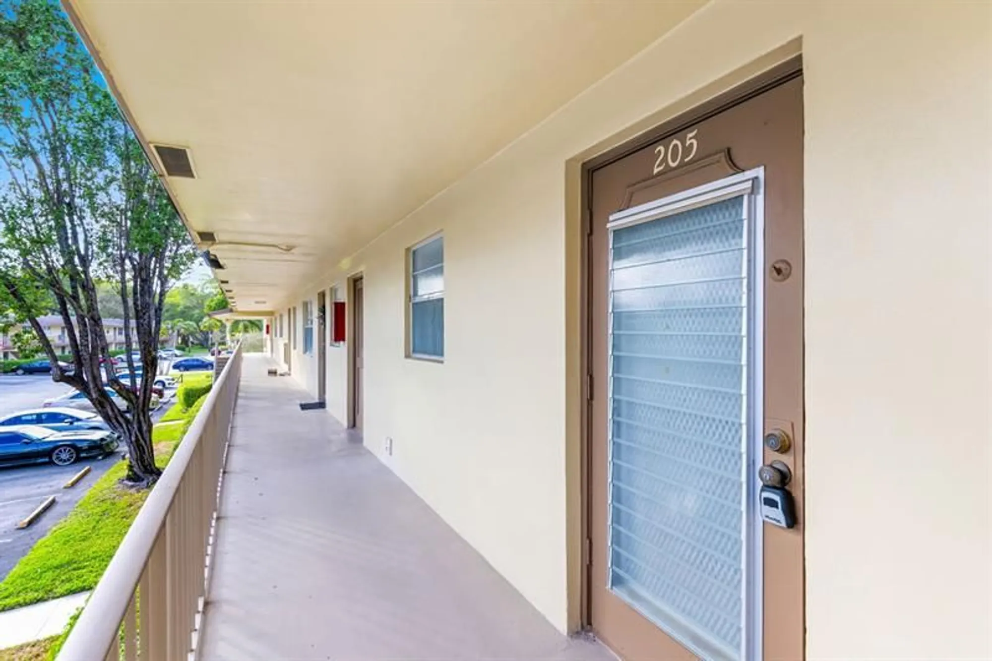 Property Slideshow image 9 of 32 | 7360 nw 1st st apt 205, Margate, FL, 33063