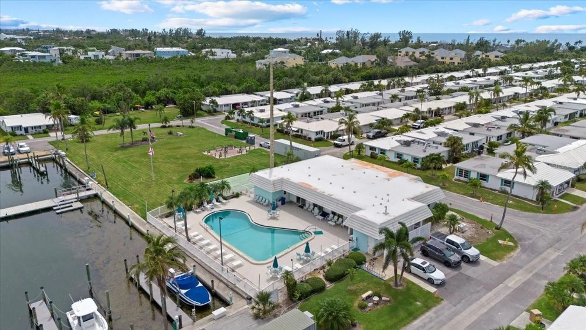 Property Slideshow image 40 of 45 | 658 spanish dr s # 108, Longboat Key, FL, 34228