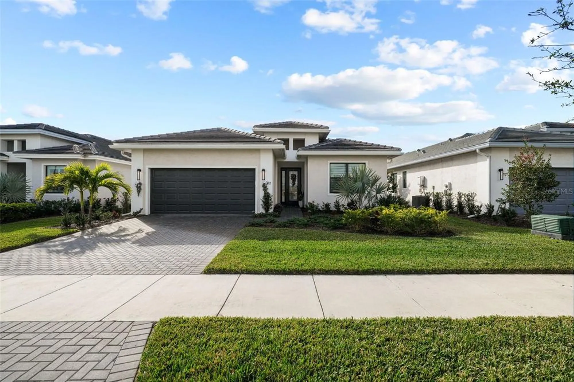 Property Slideshow image 38 of 50 | 17702 cresswind ter, Bradenton, FL, 34211