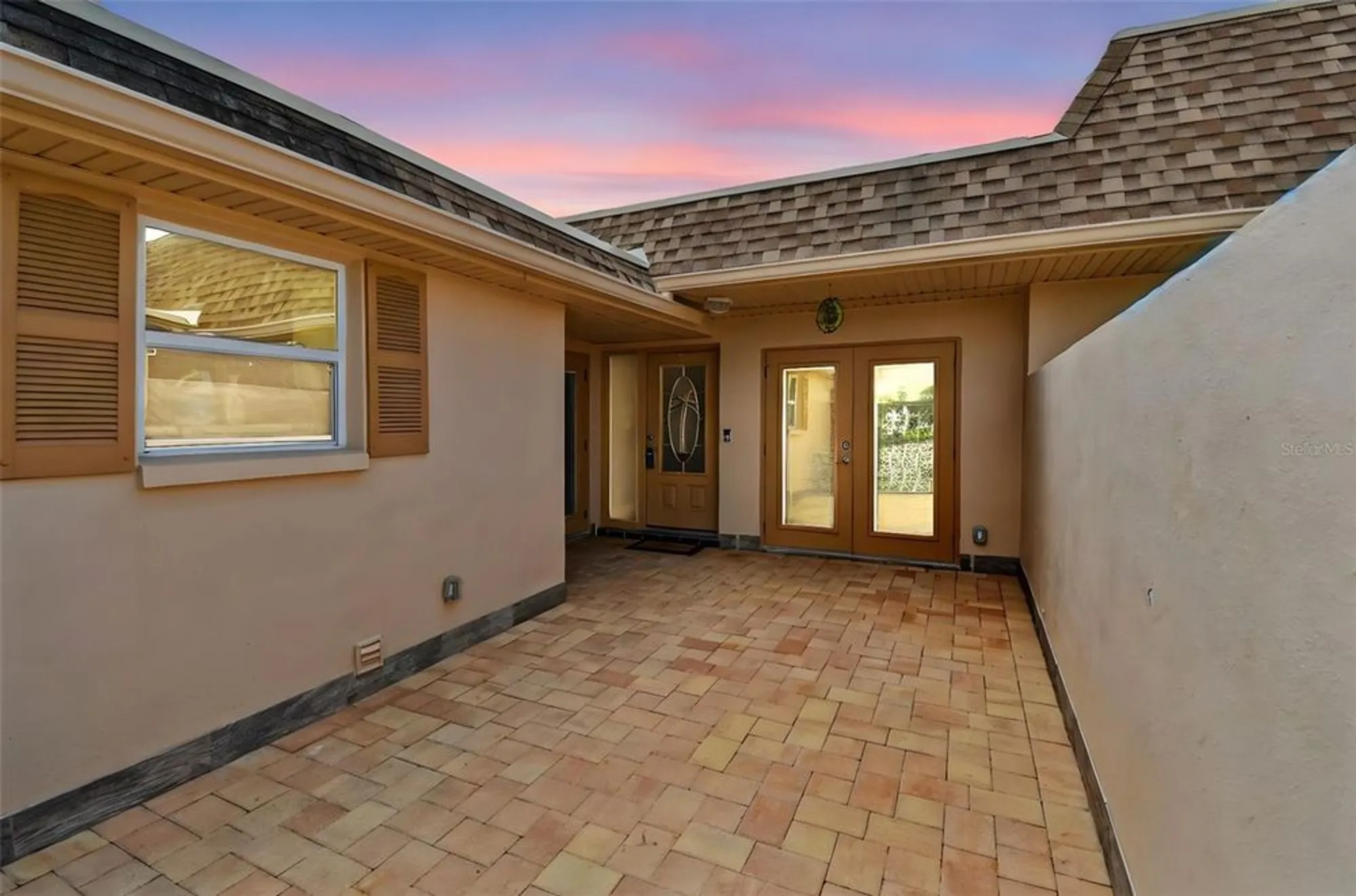 Property Slideshow image 3 of 51 | 334 boca ciega point blvd # 606, St Petersburg, FL, 33708