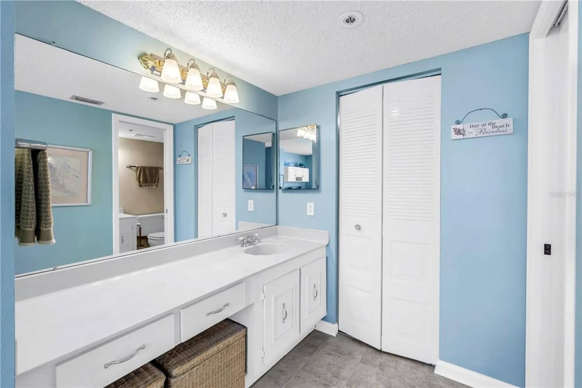 Property Slideshow image 26 of 36 | 6265 sun blvd apt 605, St Petersburg, FL, 33715
