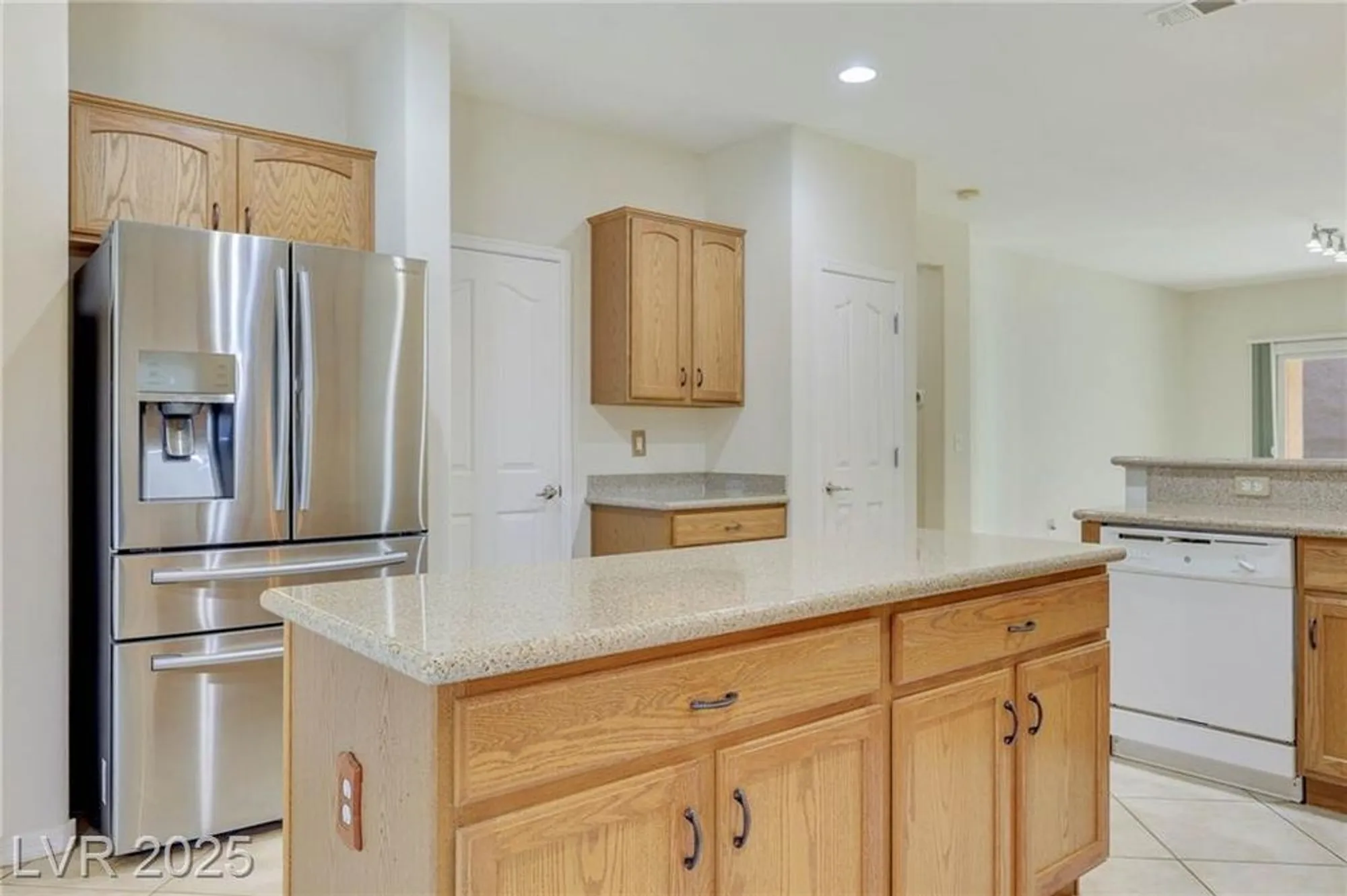 Property Slideshow image 6 of 31 | 2313 janesville ln, Henderson, NV, 89044