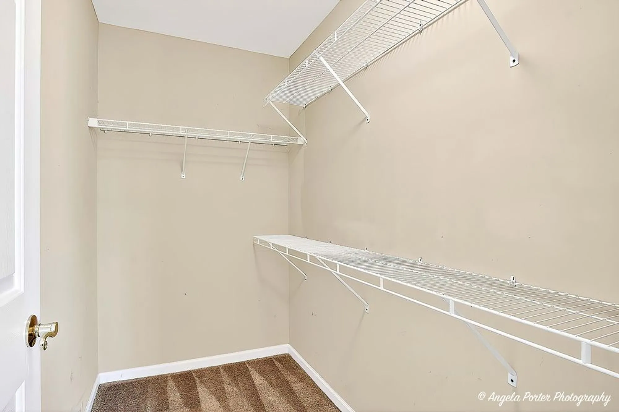 Property Slideshow image 24 of 29 | 806 madison ave, Mchenry, IL, 60050