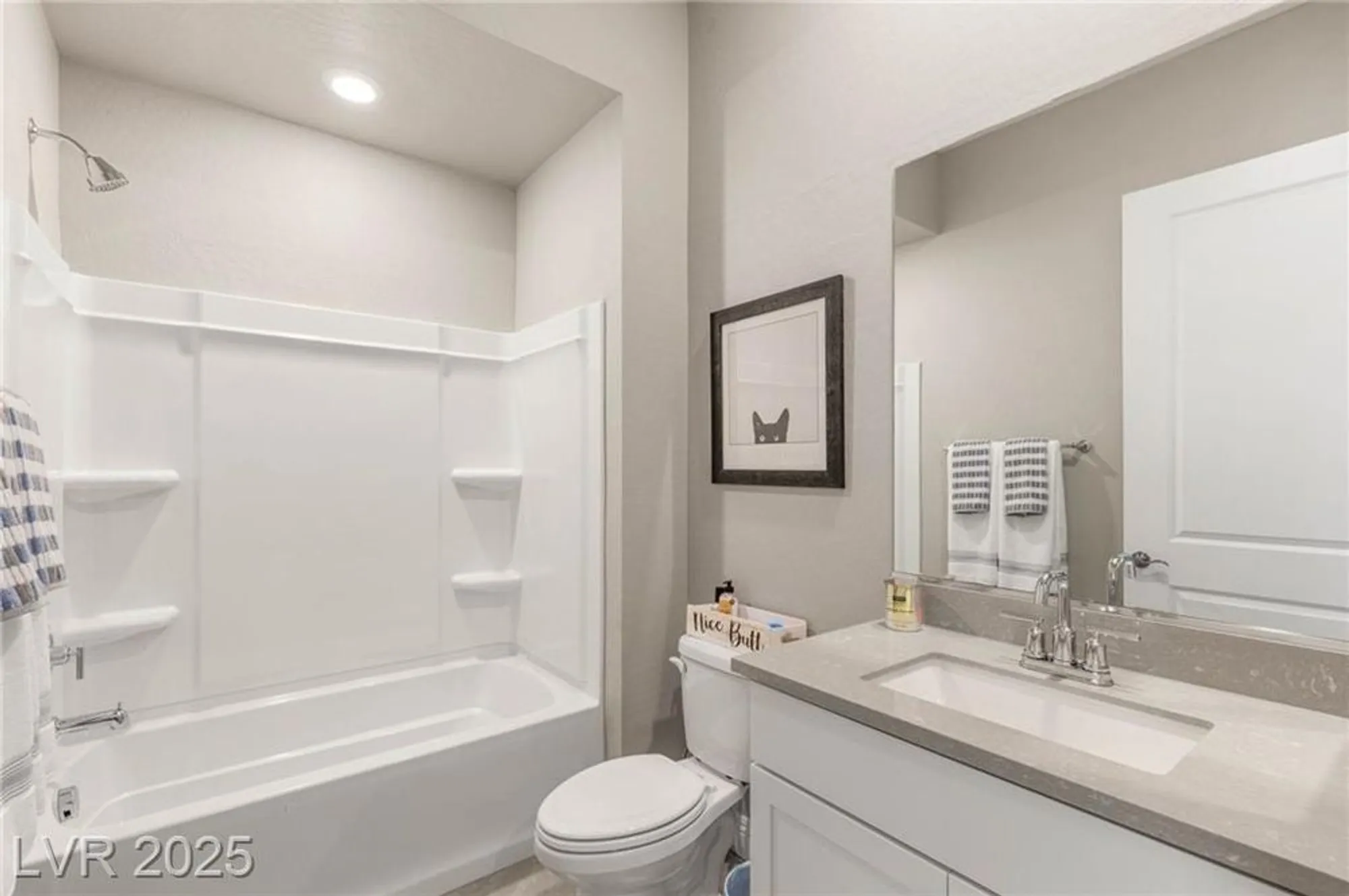 Property Slideshow image 43 of 70 | 160 stone mesa ct, Henderson, NV, 89011