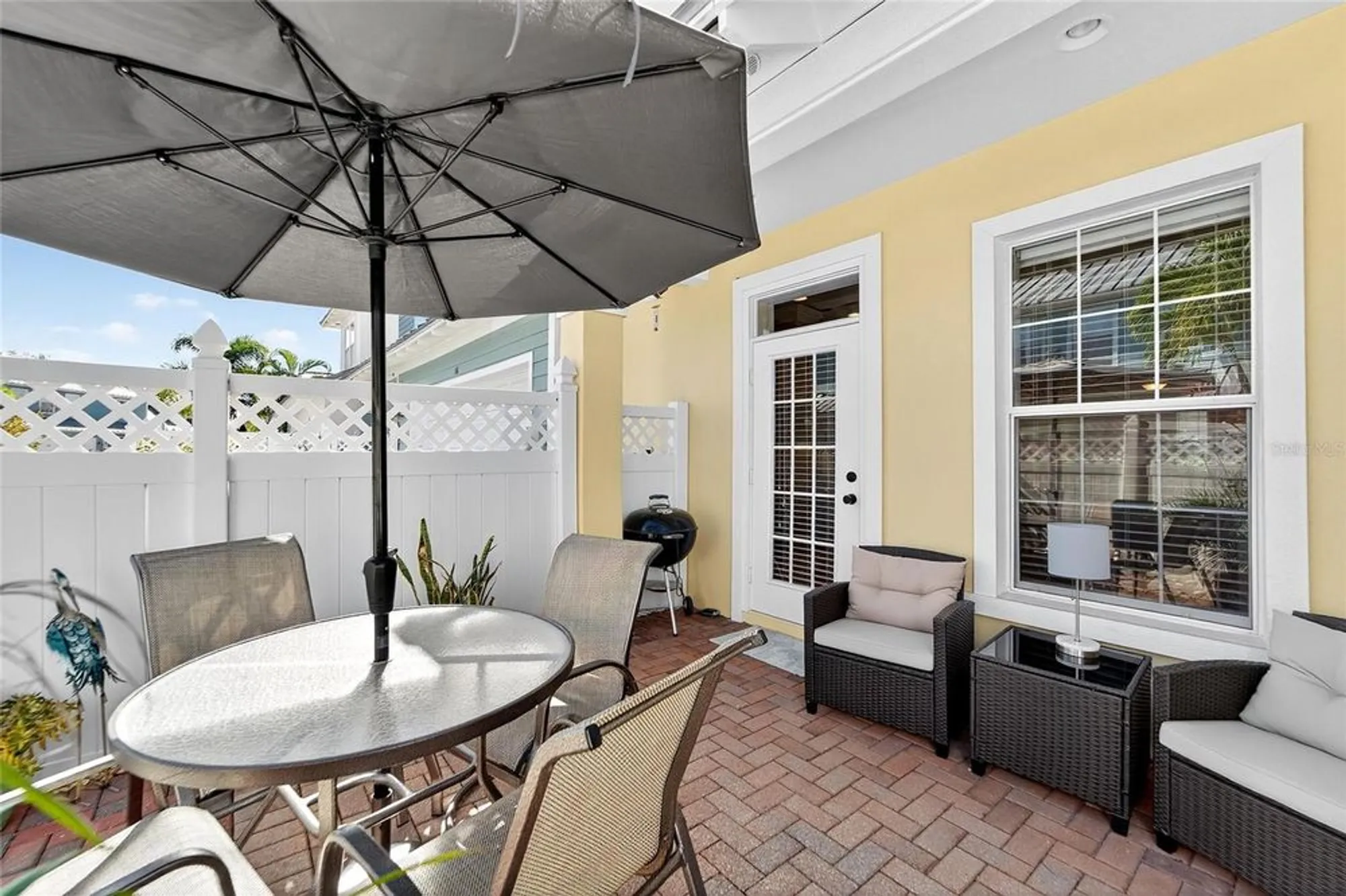 Property Slideshow image 12 of 90 | 114 aberdeen pond dr, Apollo Beach, FL, 33572