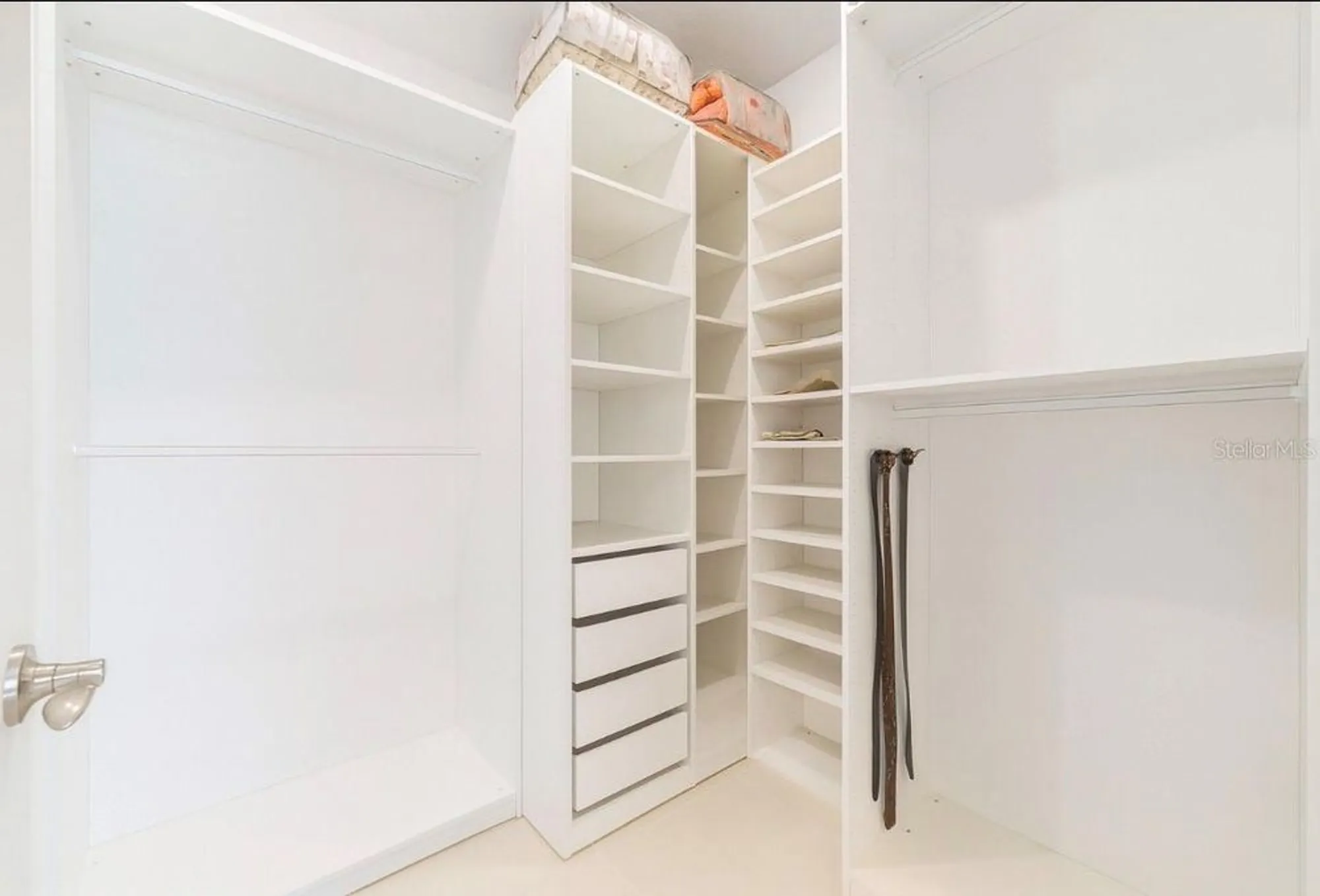 Property Slideshow image 24 of 70 | 15162 canopy cove dr, Winter Garden, FL, 34787