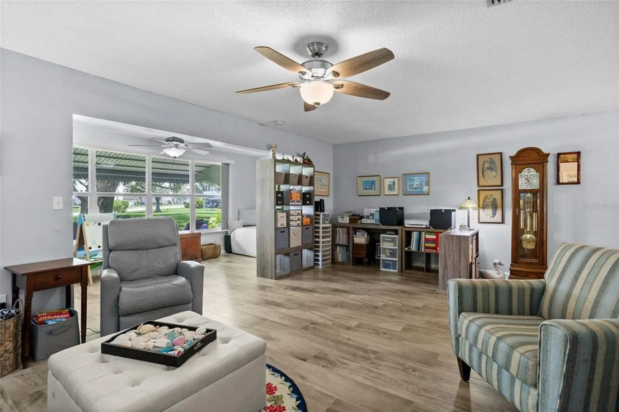 Property Slideshow image 8 of 64 | 5660 80th st n unit b106, St Petersburg, FL, 33709