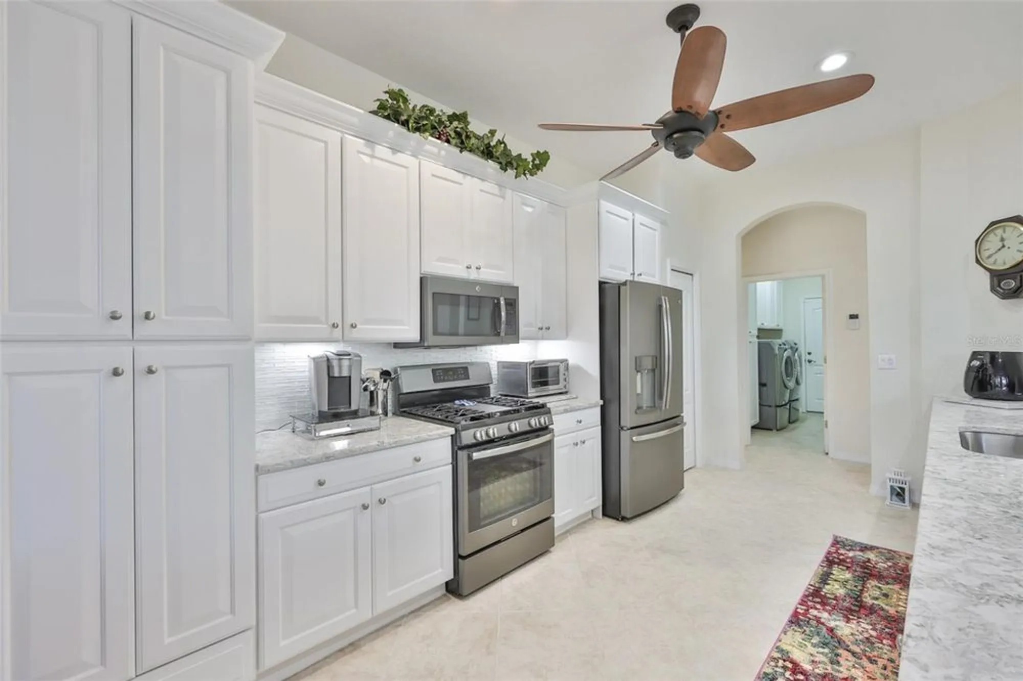 Property Slideshow image 7 of 38 | 818 king leon way, Sun City Center, FL, 33573