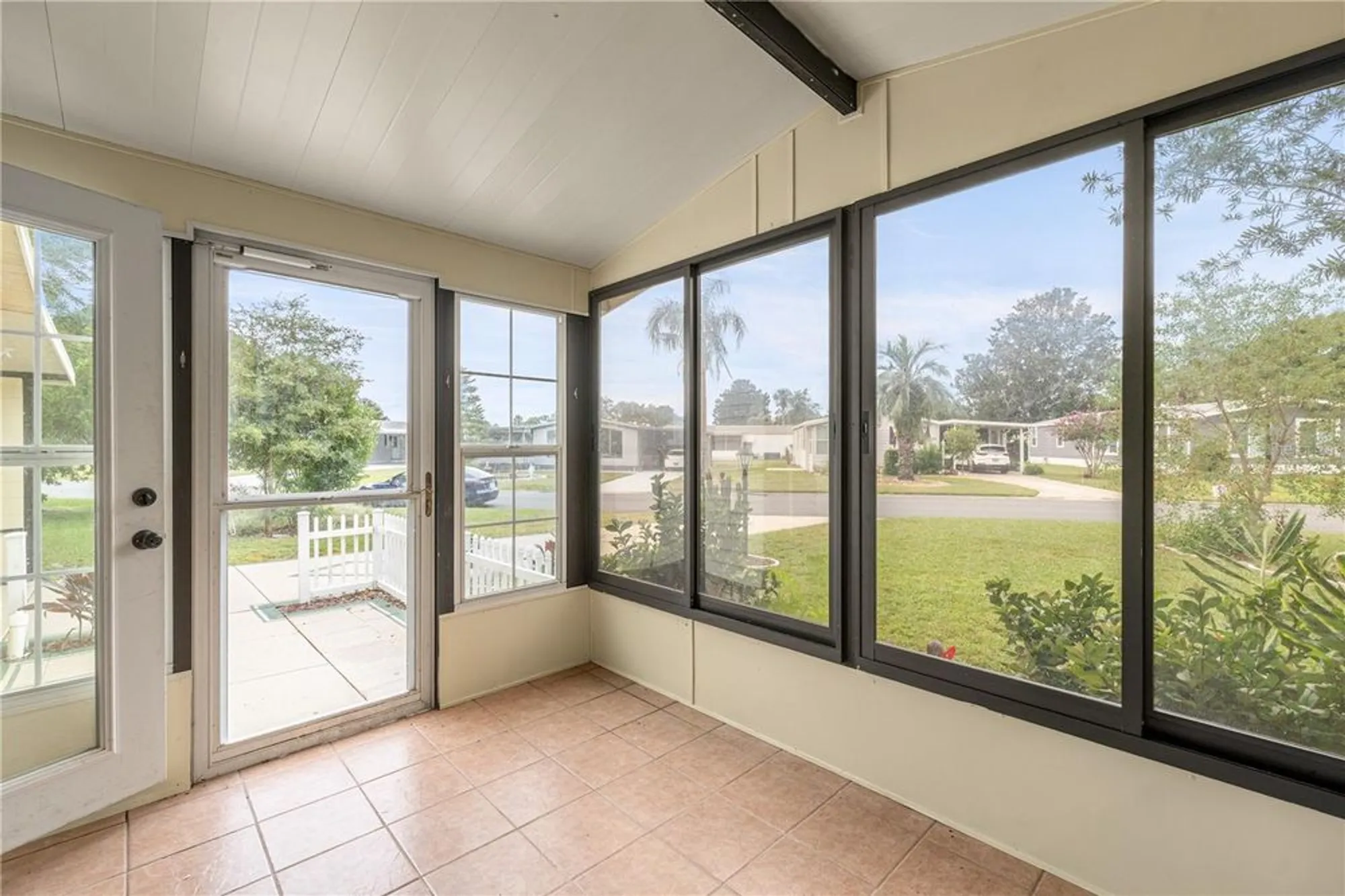 Property Slideshow image 16 of 24 | 1013 ann ave, Lady Lake, FL, 32159
