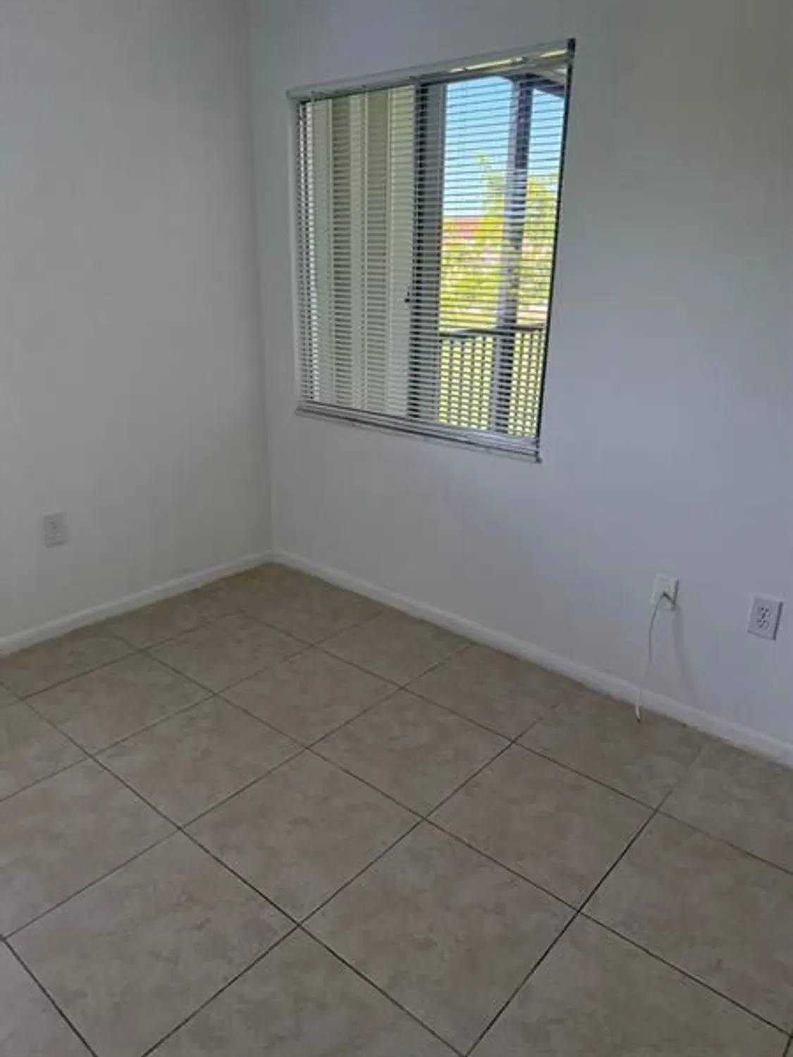 Property Slideshow image 8 of 16 | 12551 sw 16th ct c306, Pembroke Pines, FL, 33027