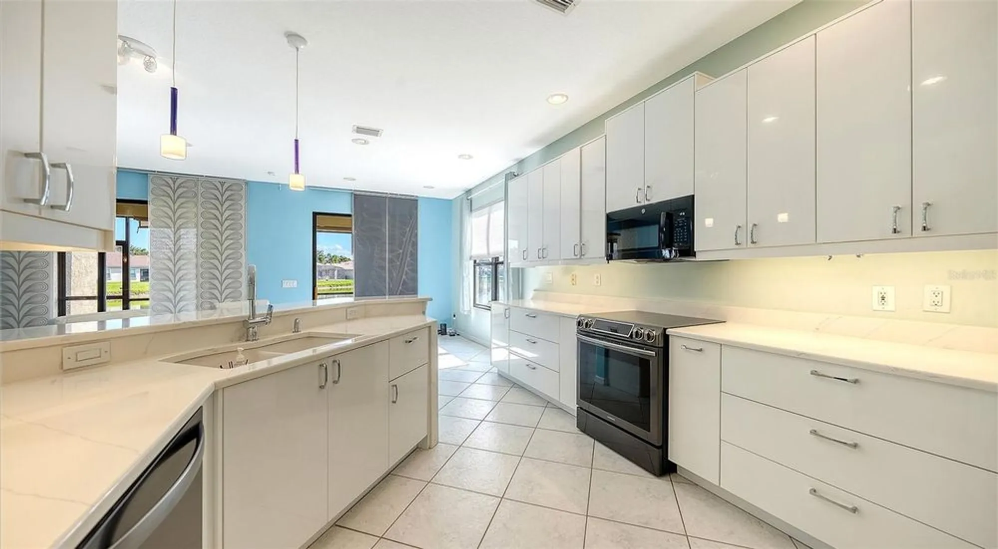 Property Slideshow image 21 of 74 | 4160 mackay falls ter, Sarasota, FL, 34243