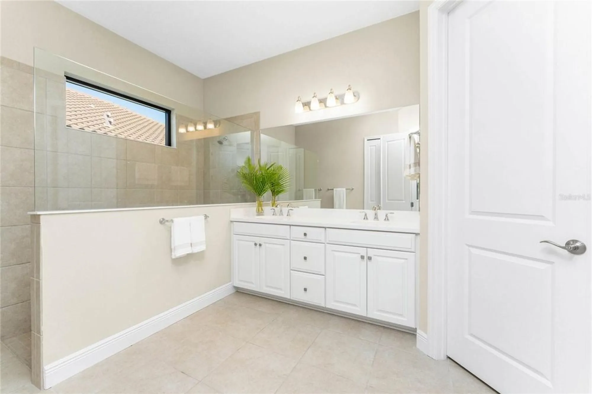Property Slideshow image 30 of 71 | 26798 weiskopf dr, Englewood, FL, 34223