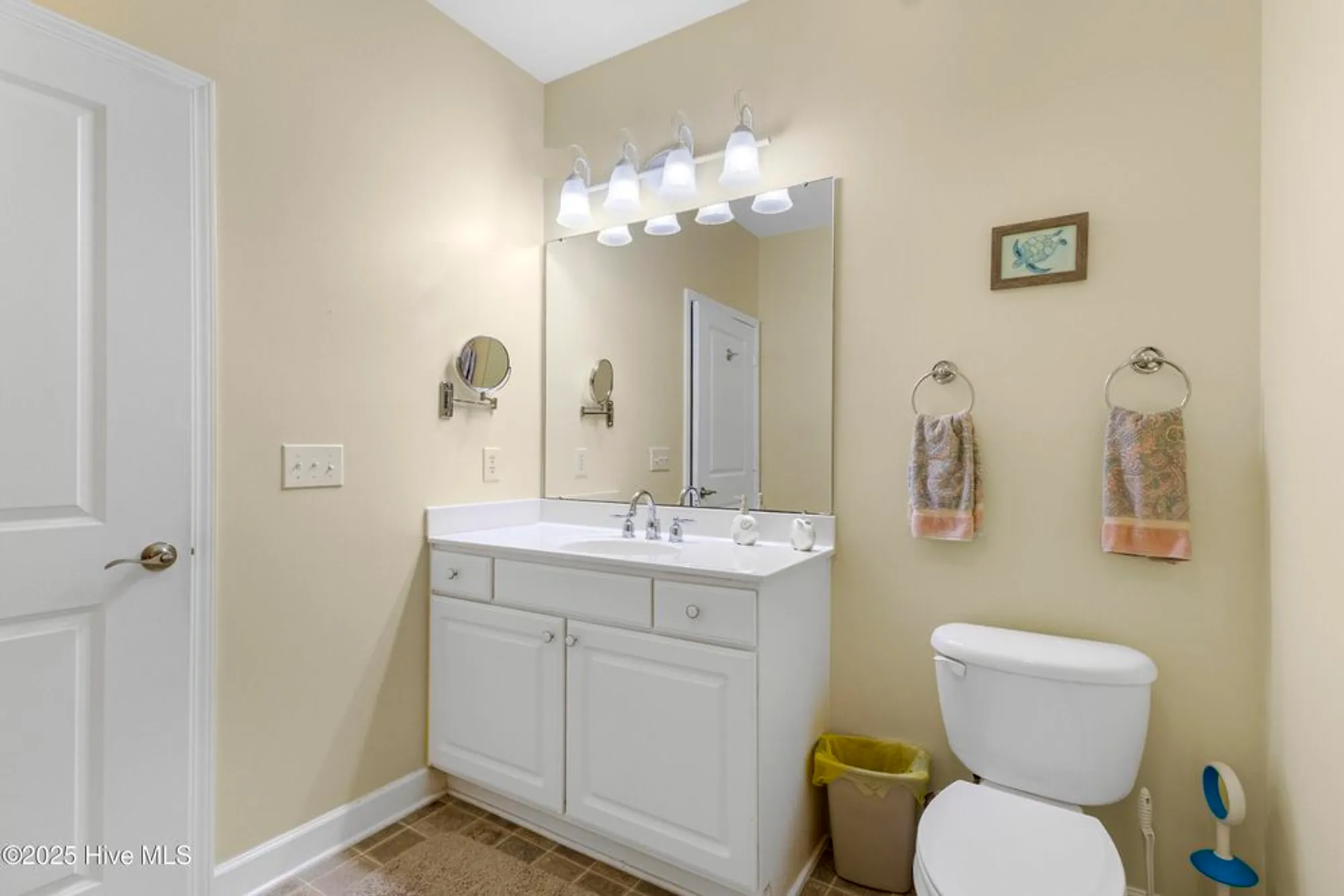 Property Slideshow image 20 of 37 | 395 s crow creek dr 1513, Calabash, NC, 28467