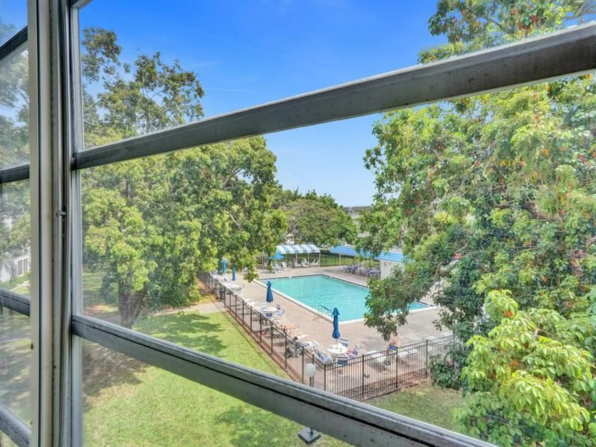 Property Slideshow image 39 of 64 | 3002 portofino isle c3, Coconut Creek, FL, 33066