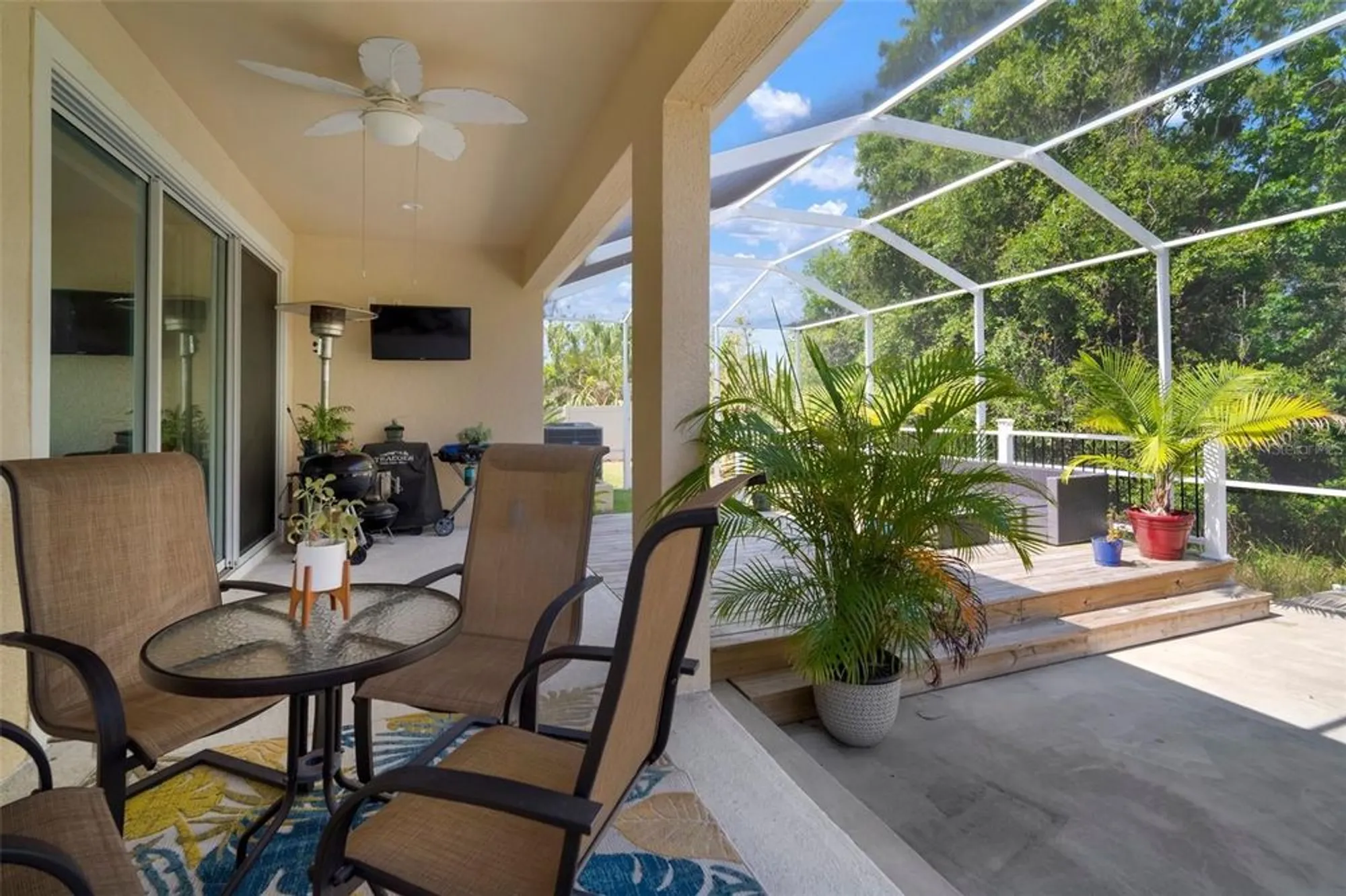 Property Slideshow image 44 of 93 | 5102 coastal scene dr, Apollo Beach, FL, 33572