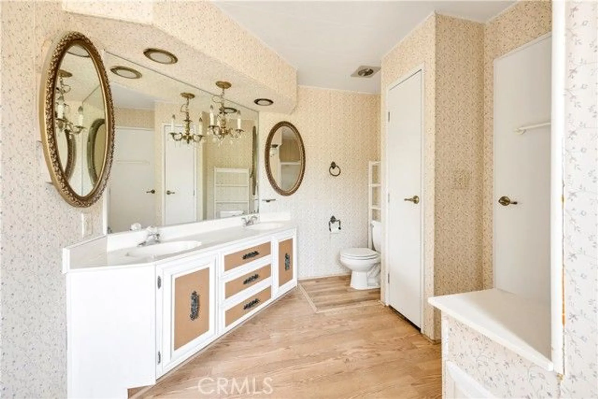 Property Slideshow image 28 of 54 | 1272 brentwood way, Hemet, CA, 92545