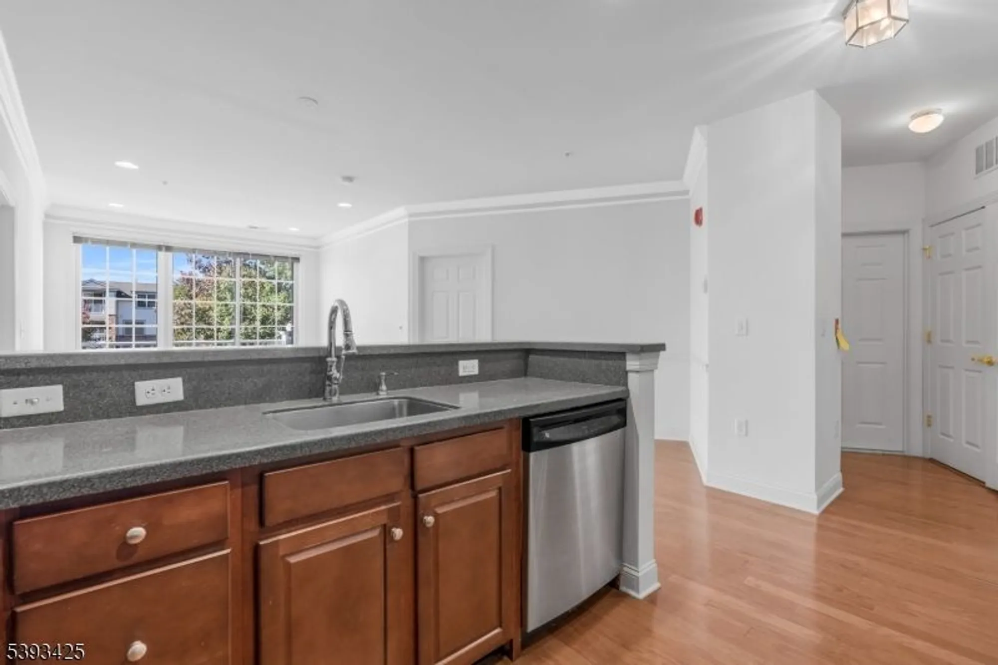 Property Slideshow image 6 of 29 | 266 victoria dr, Bridgewater, NJ, 08807