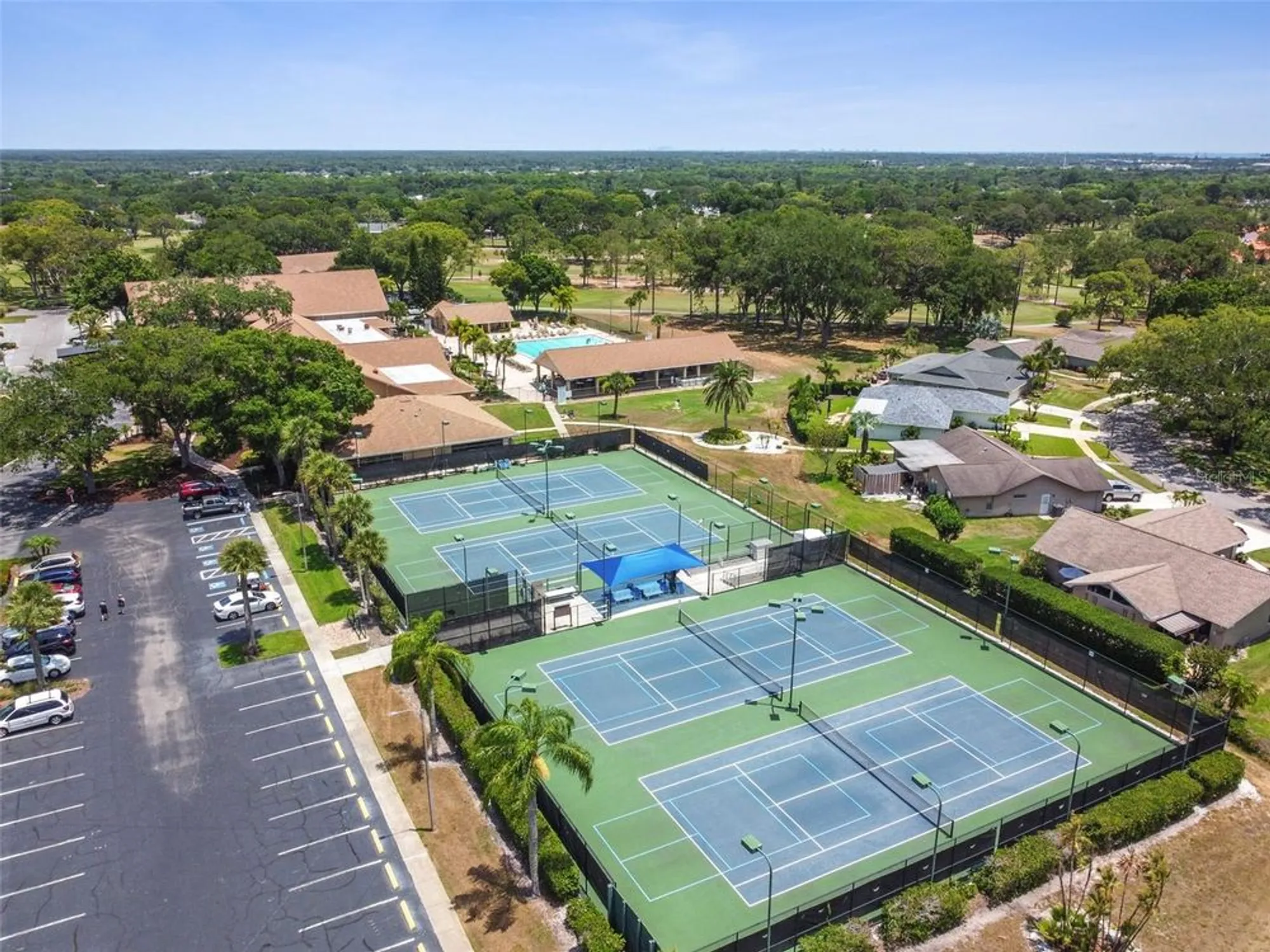 Property Slideshow image 51 of 70 | 3116 brunswick cir, Palm Harbor, FL, 34684