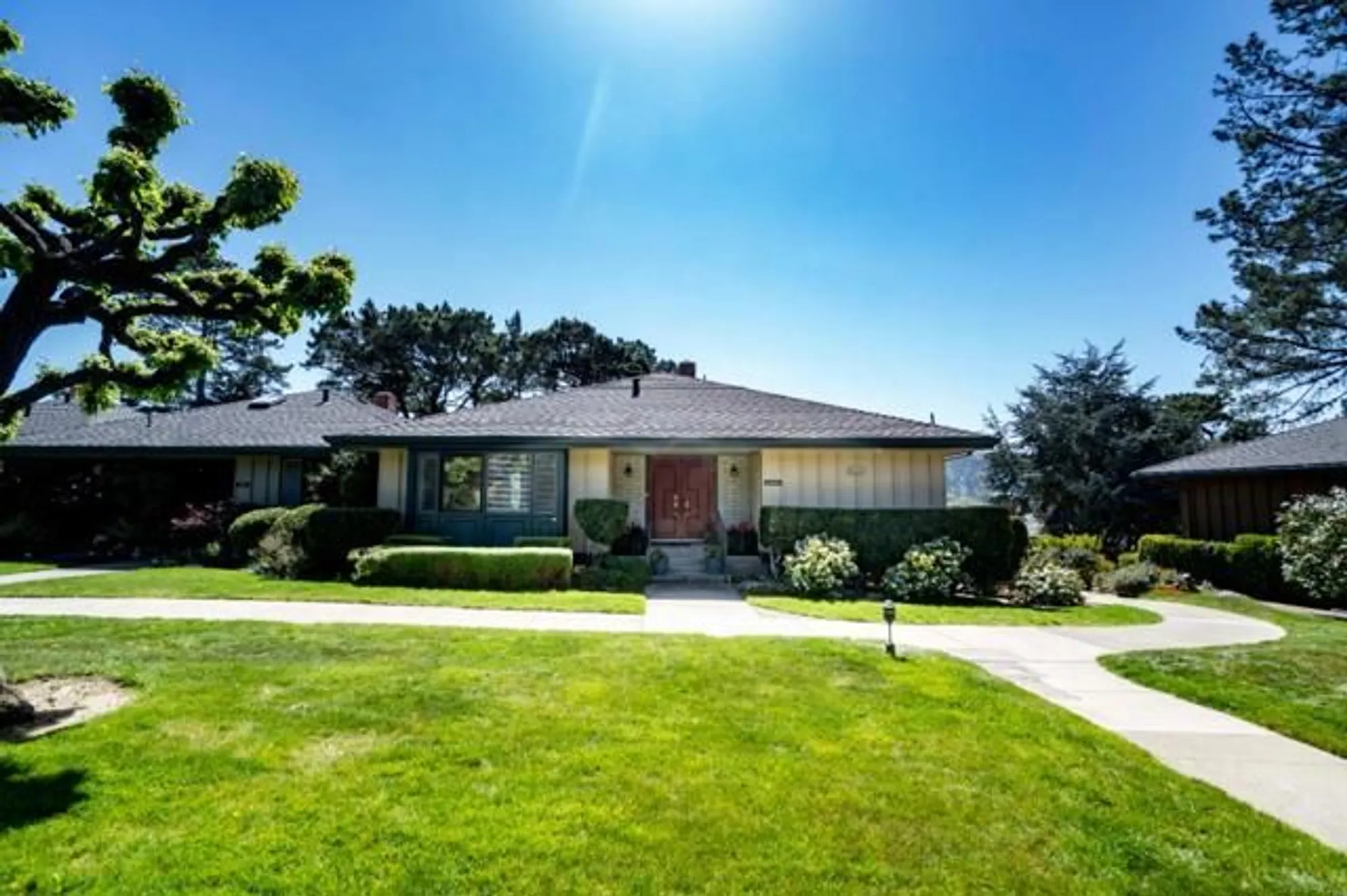 Property Slideshow image 1 of 51 | 39 del mesa carmel, Carmel, CA, 93923