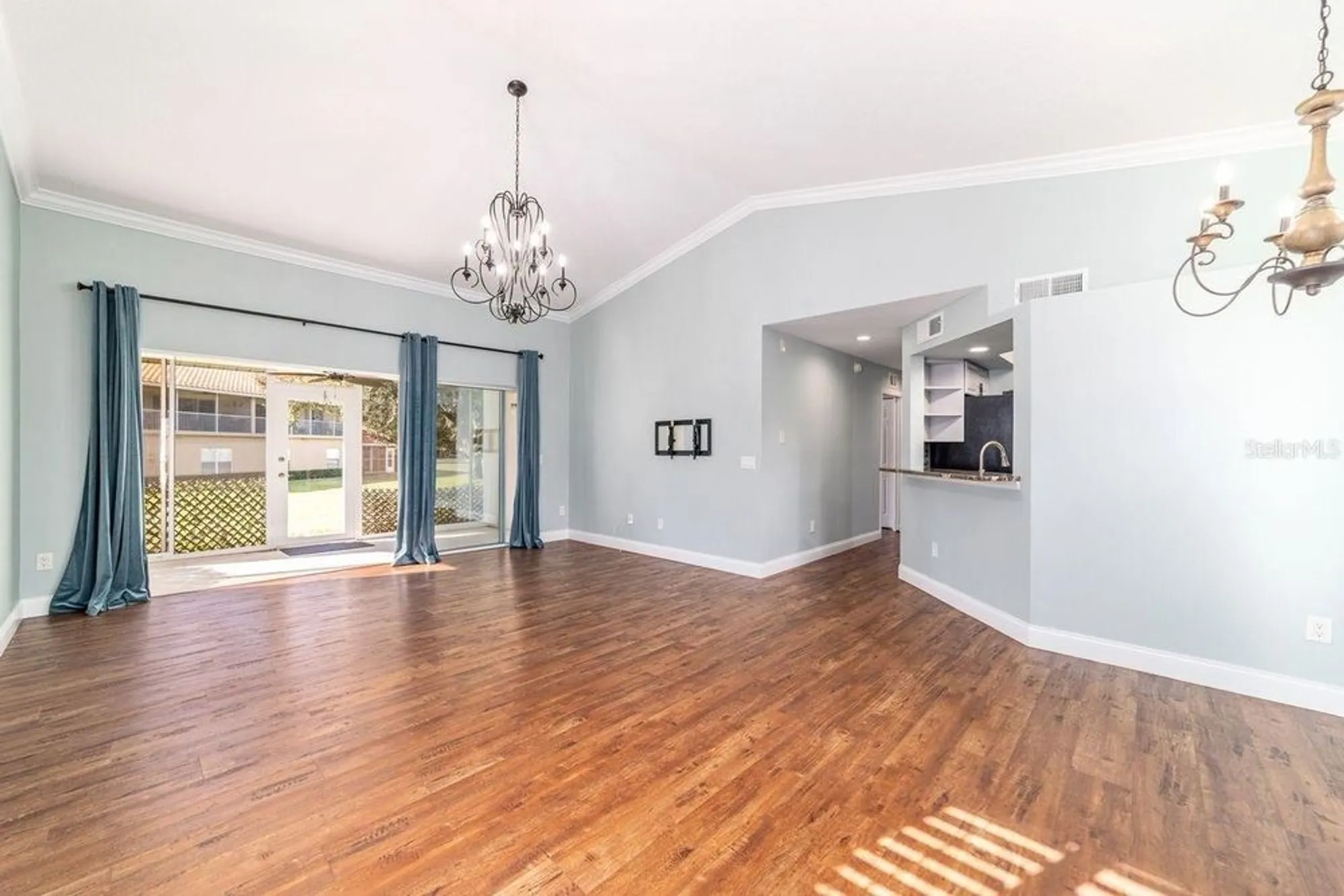 Property Slideshow image 5 of 58 | 5361 compass pt # 1, Oxford, FL, 34484