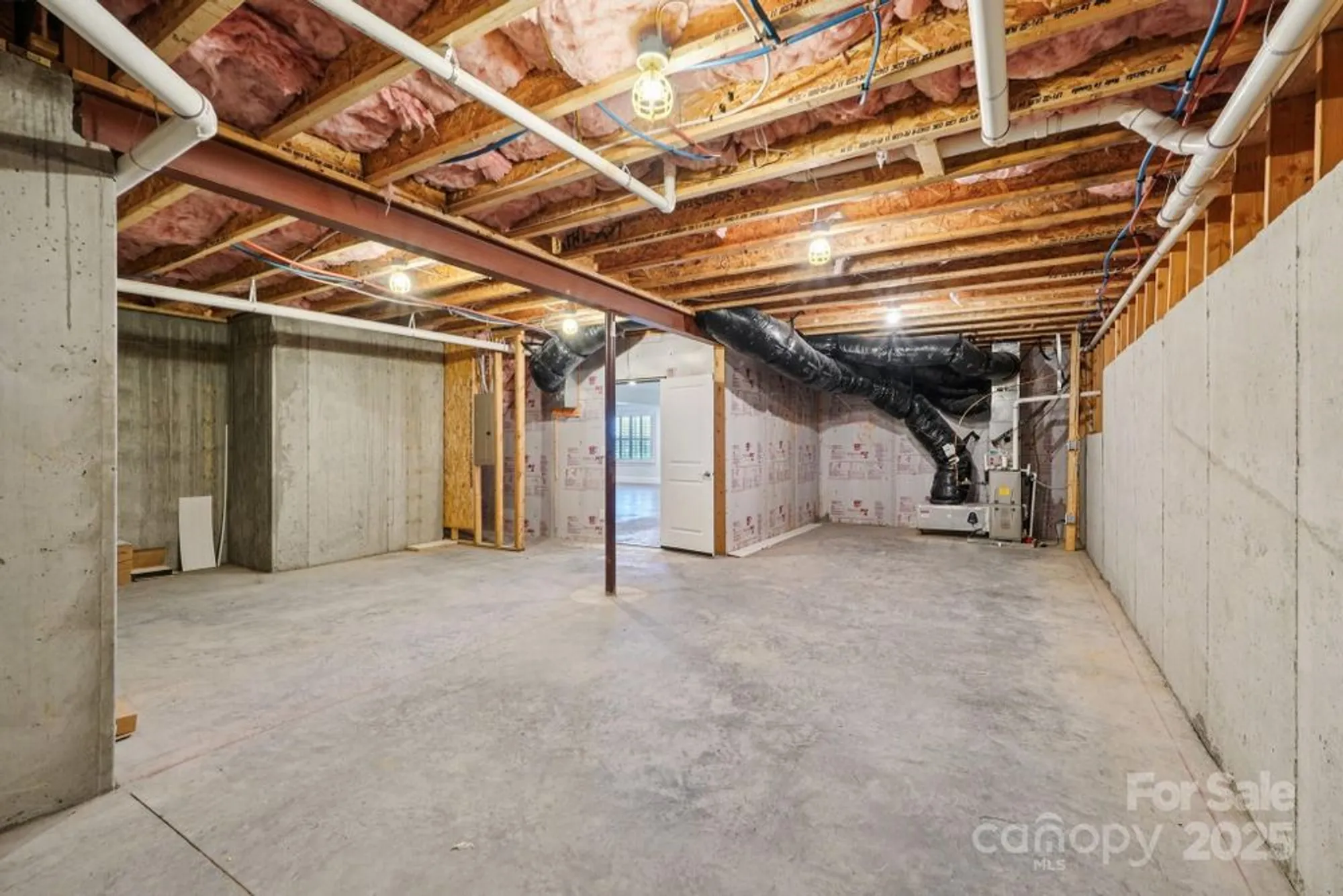 Property Slideshow image 37 of 47 | 45528 misty bluff dr, Charlotte, NC, 28278