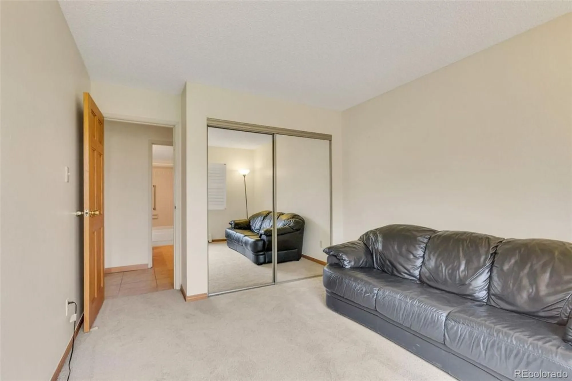 Property Slideshow image 15 of 44 | 13952 e marina dr apt 102, Aurora, CO, 80014