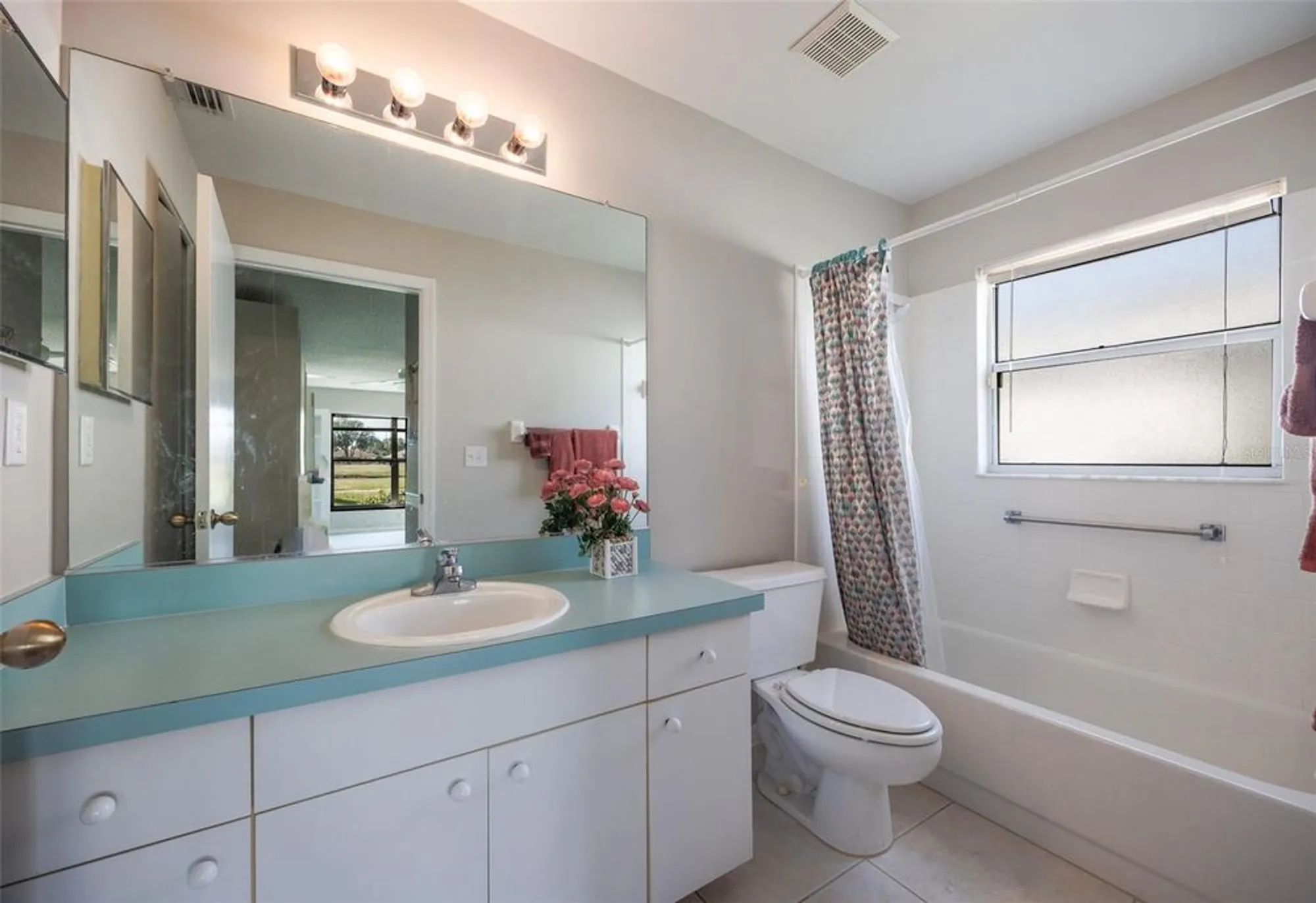 Property Slideshow image 24 of 44 | 731 winterbrooke way, Sun City Center, FL, 33573